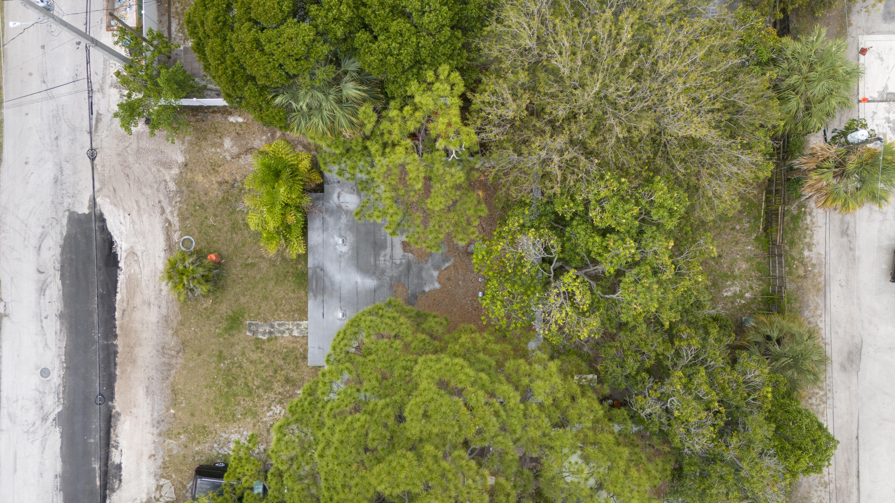 OAKLAND PARK - Residential Income