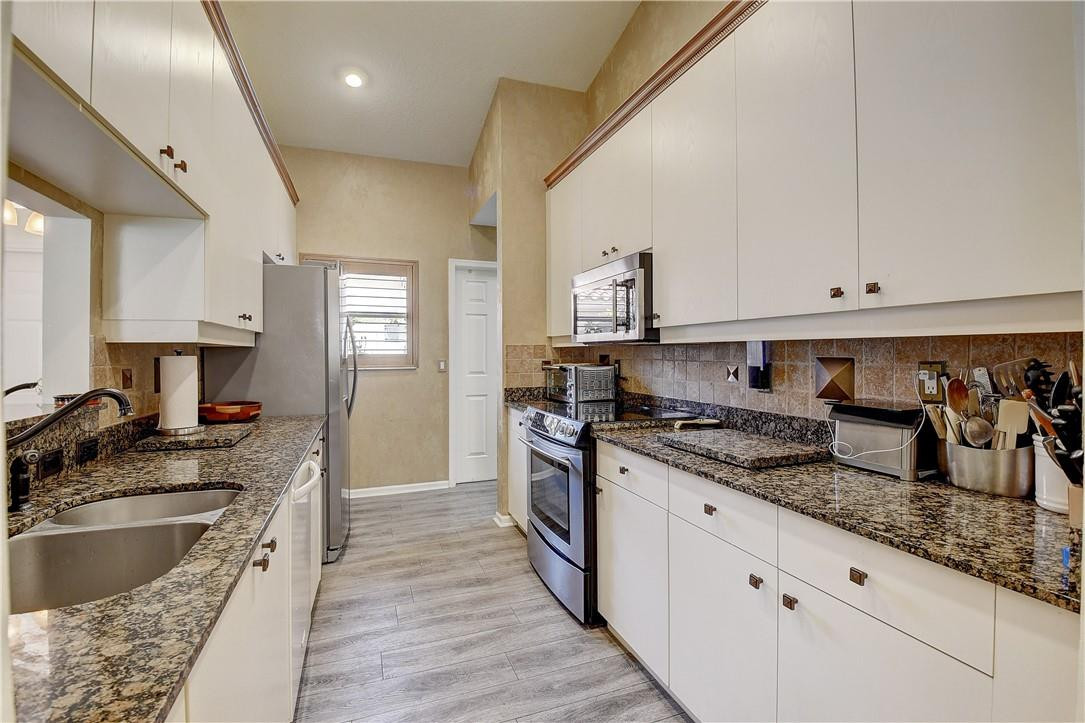 Cascade Lakes - Residential