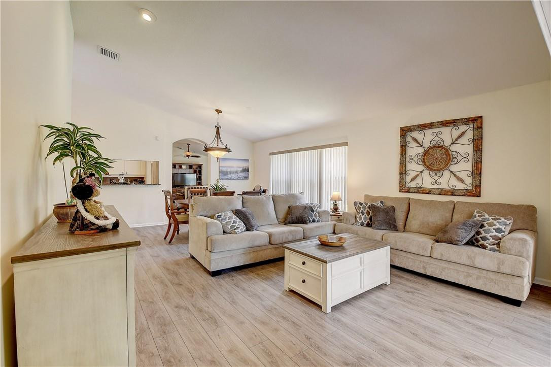 Cascade Lakes - Residential