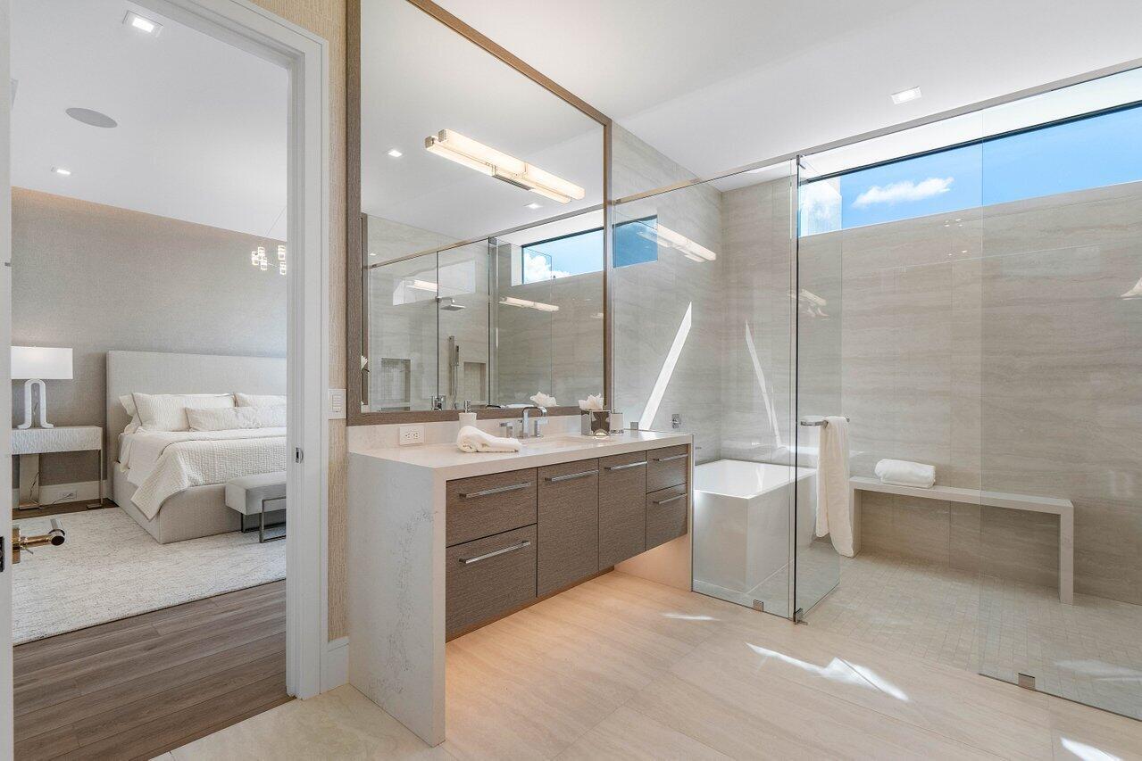 BOCA RATON RIVIERA UNIT B IN - Residential