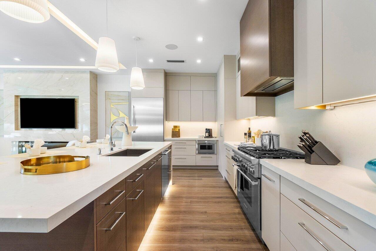 BOCA RATON RIVIERA UNIT B IN - Residential