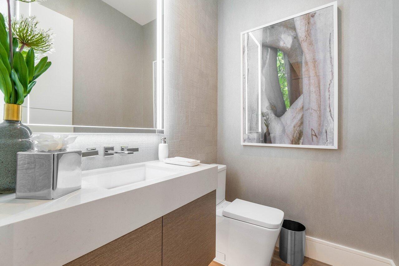 BOCA RATON RIVIERA UNIT B IN - Residential