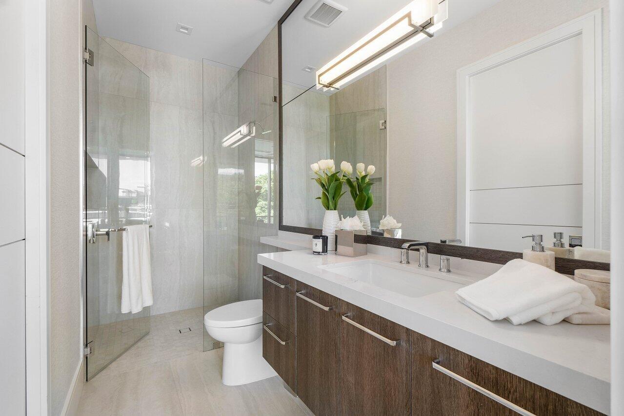 BOCA RATON RIVIERA UNIT B IN - Residential