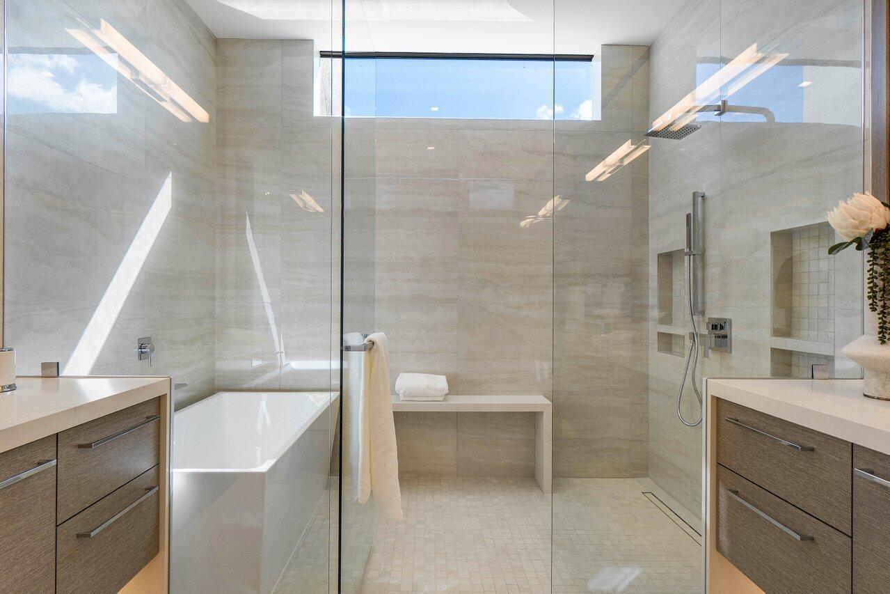 BOCA RATON RIVIERA UNIT B IN - Residential