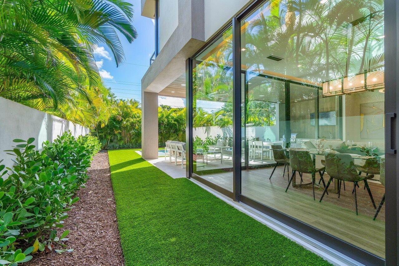 BOCA RATON RIVIERA UNIT B IN - Residential
