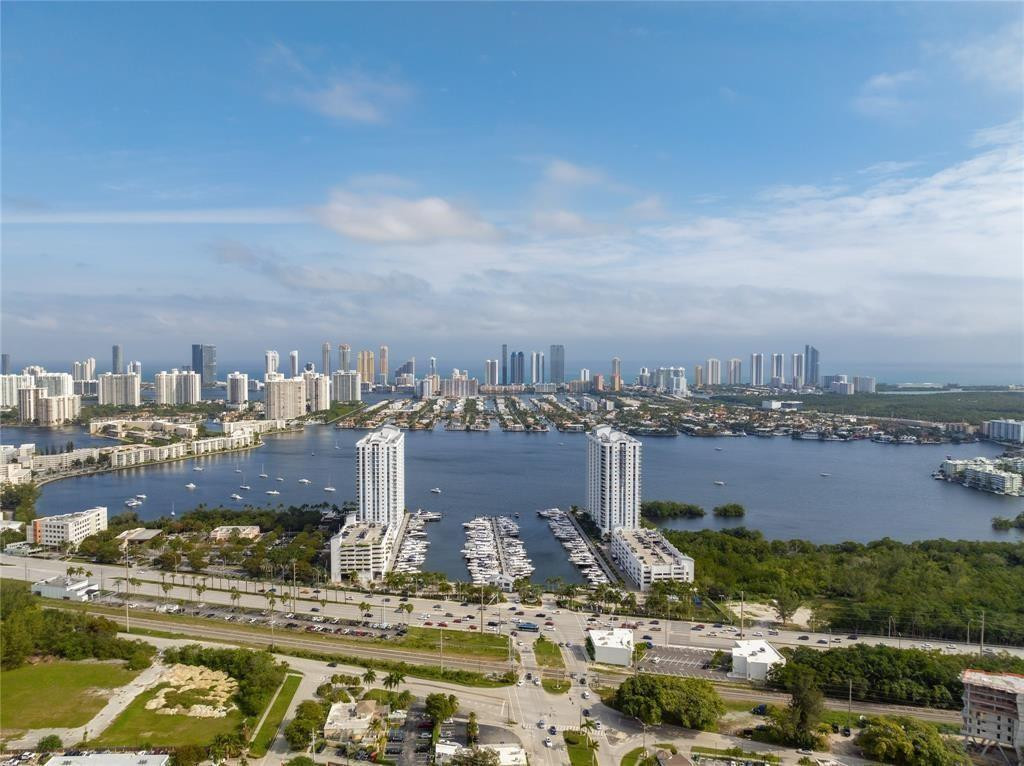 MARINA PALMS RESIDENCES N - Residential