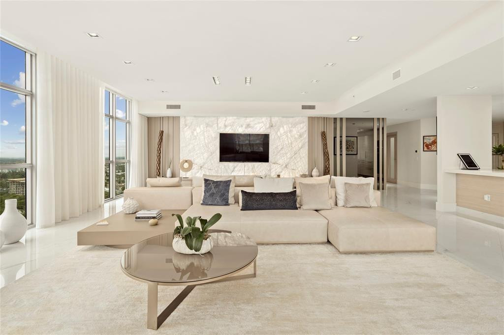 MARINA PALMS RESIDENCES N - Residential