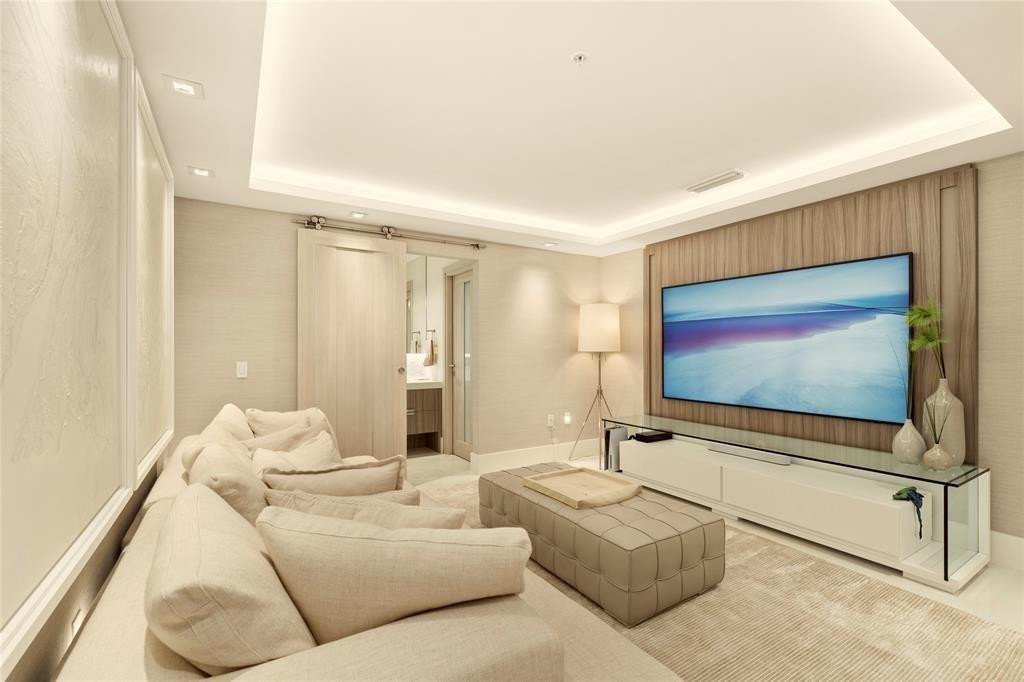 MARINA PALMS RESIDENCES N - Residential