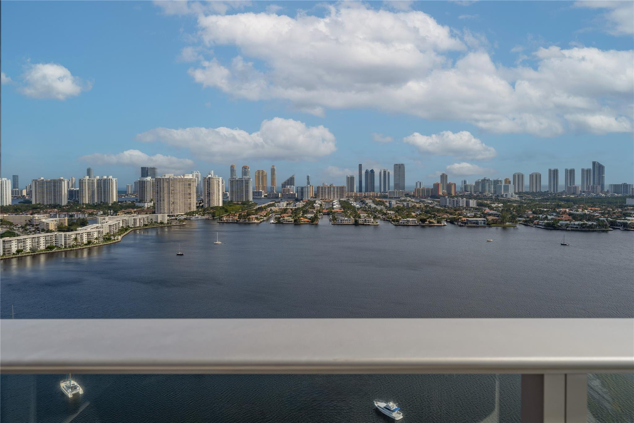 MARINA PALMS RESIDENCES N - Residential