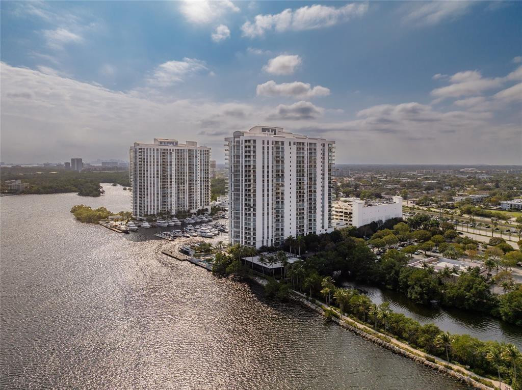 MARINA PALMS RESIDENCES N - Residential