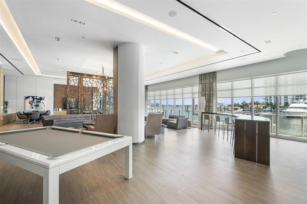 MARINA PALMS RESIDENCES N - Residential