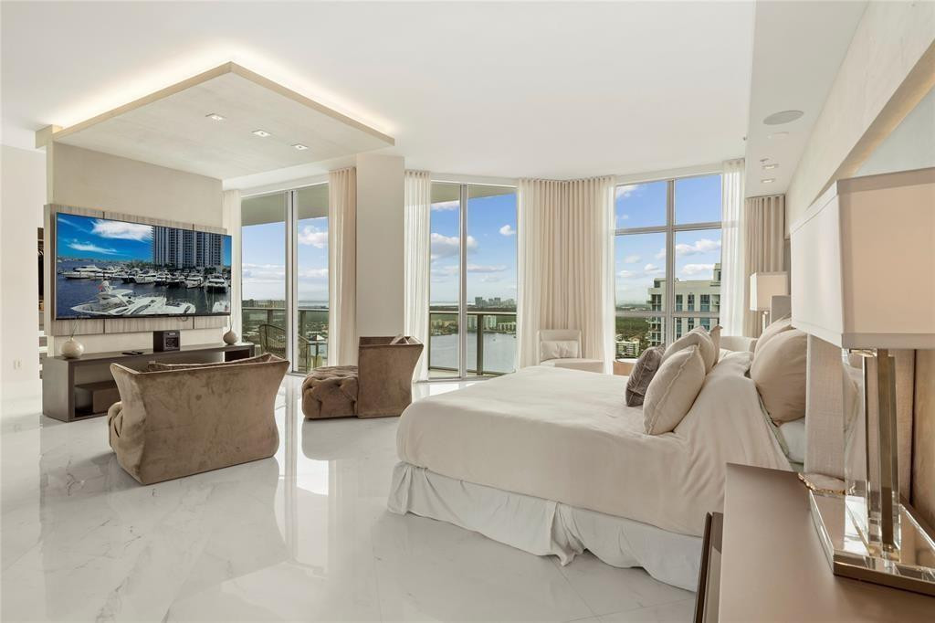 MARINA PALMS RESIDENCES N - Residential