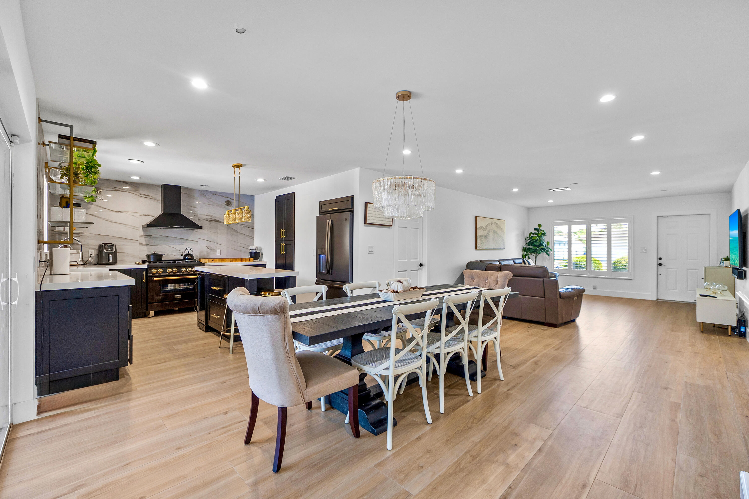 PALM-AIRE VILLAGE 2ND SEC - Residential