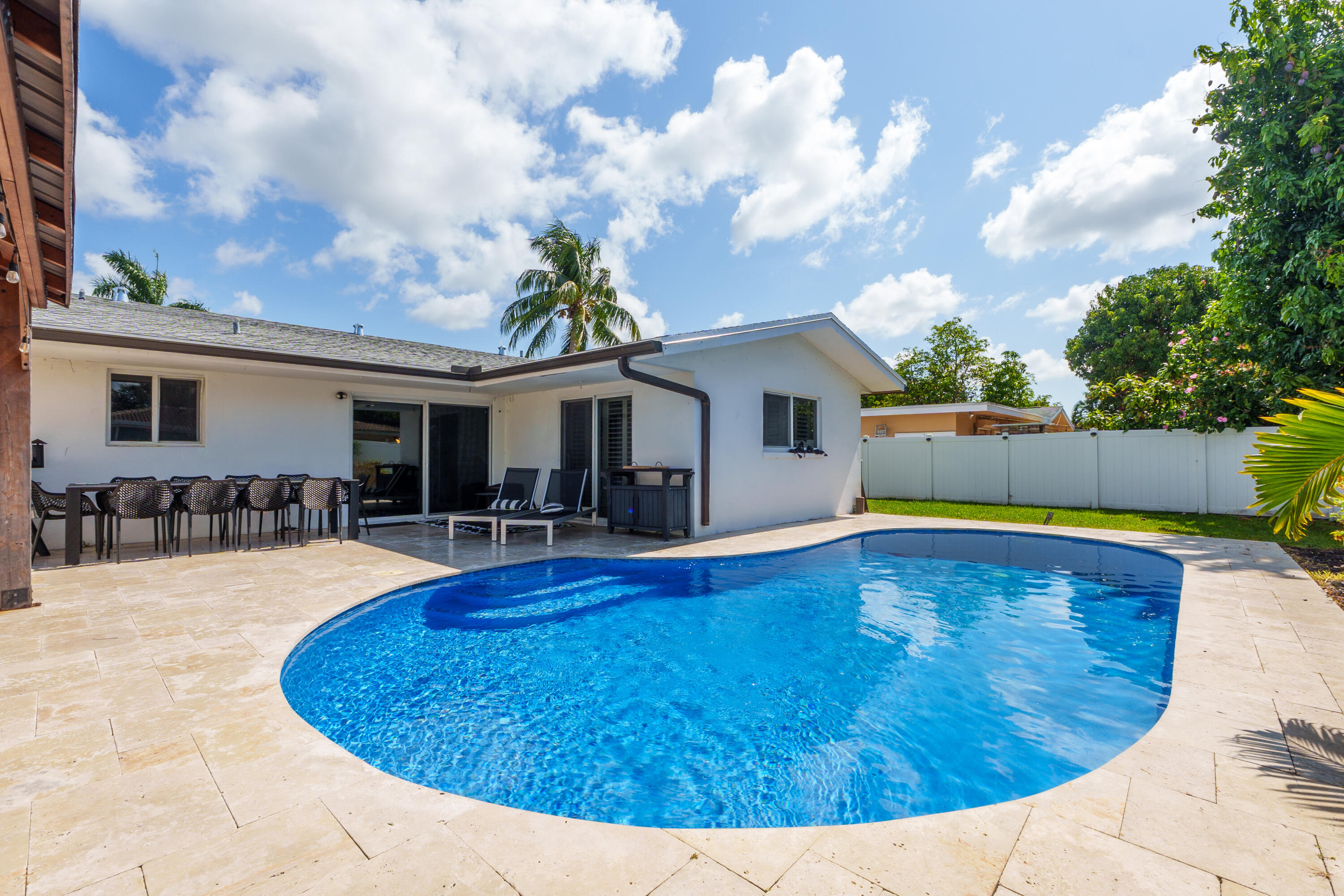 PALM-AIRE VILLAGE 2ND SEC - Residential