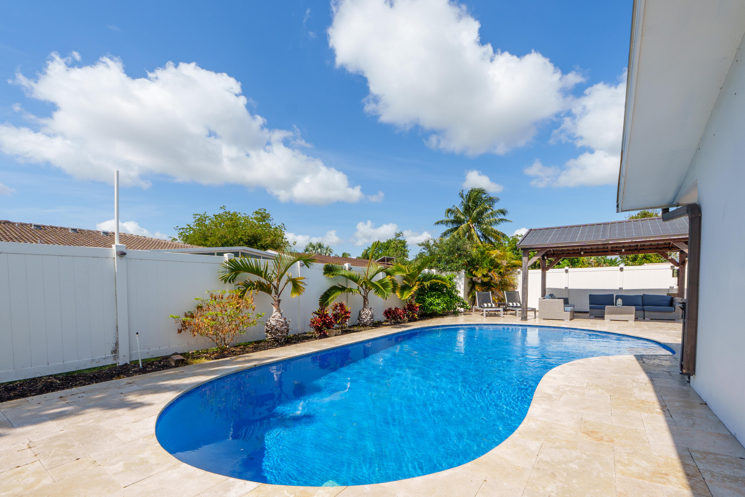 PALM-AIRE VILLAGE 2ND SEC - Residential