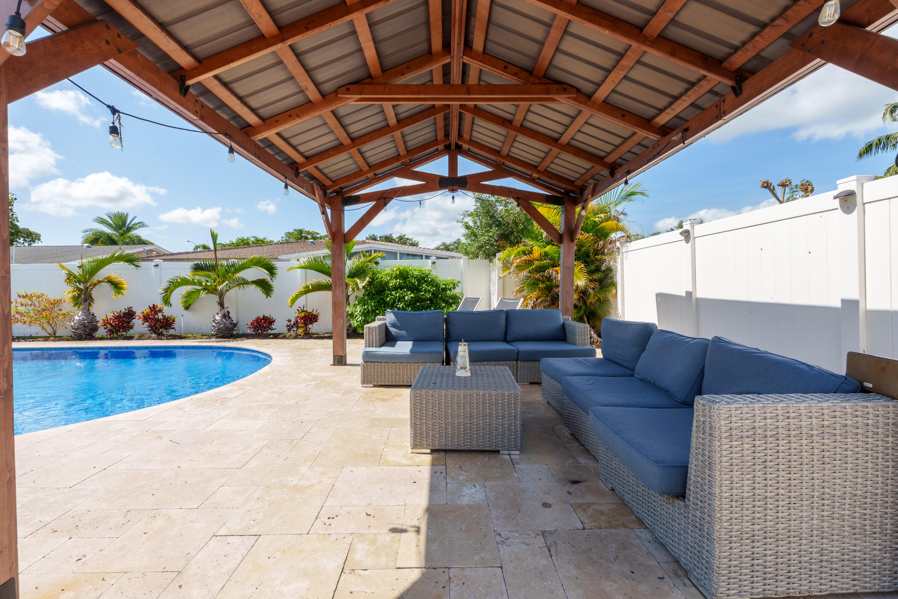 PALM-AIRE VILLAGE 2ND SEC - Residential