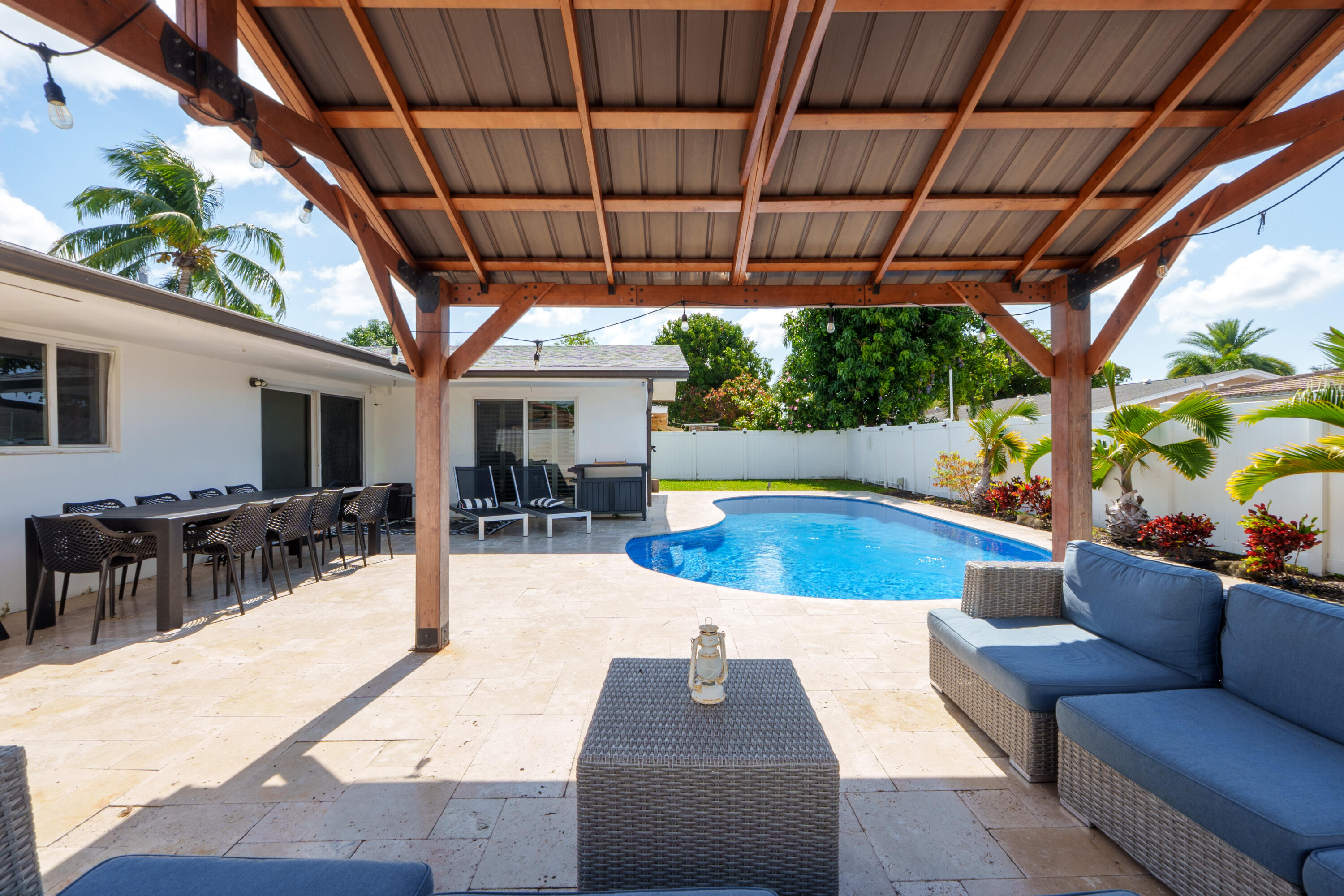 PALM-AIRE VILLAGE 2ND SEC - Residential