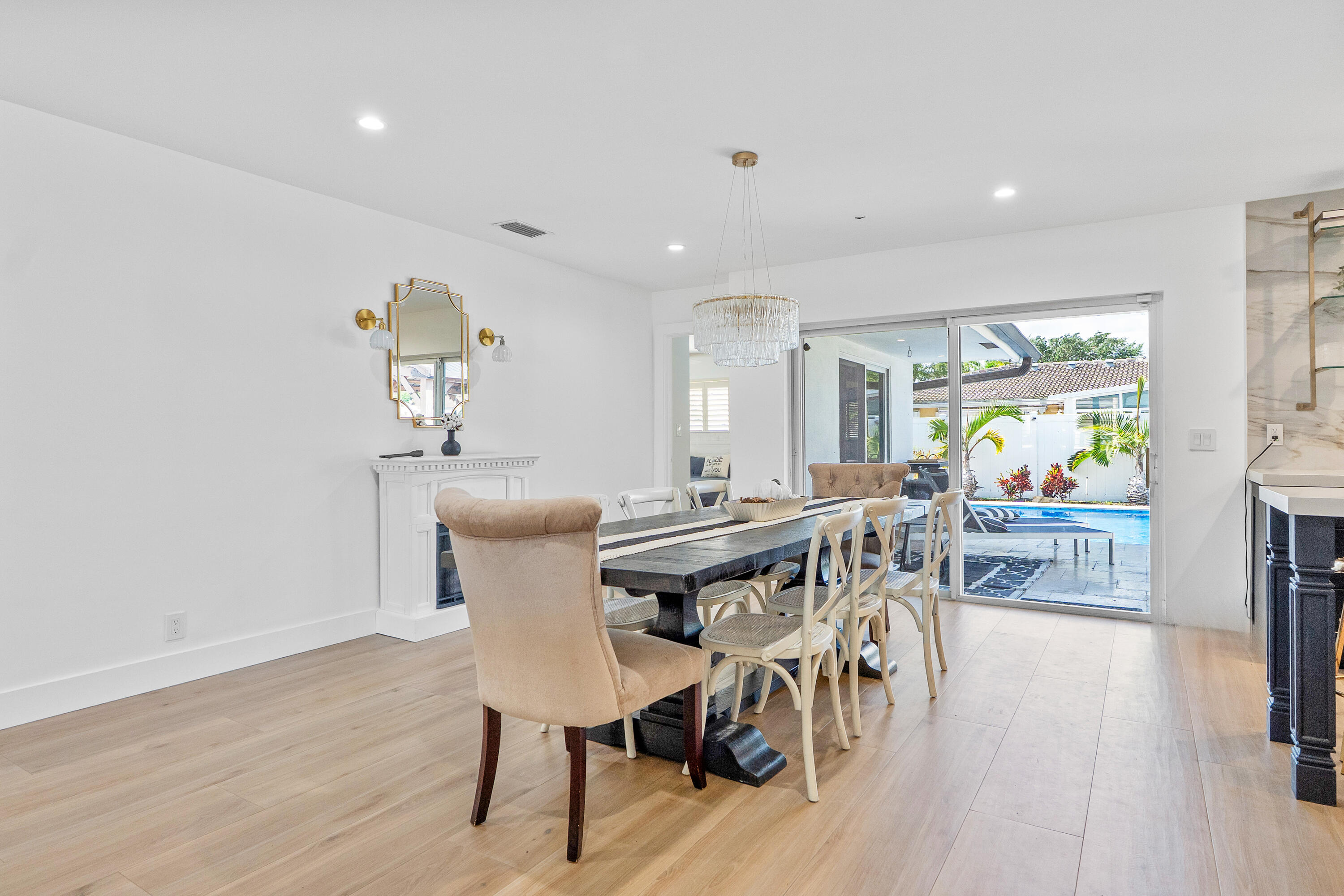 PALM-AIRE VILLAGE 2ND SEC - Residential