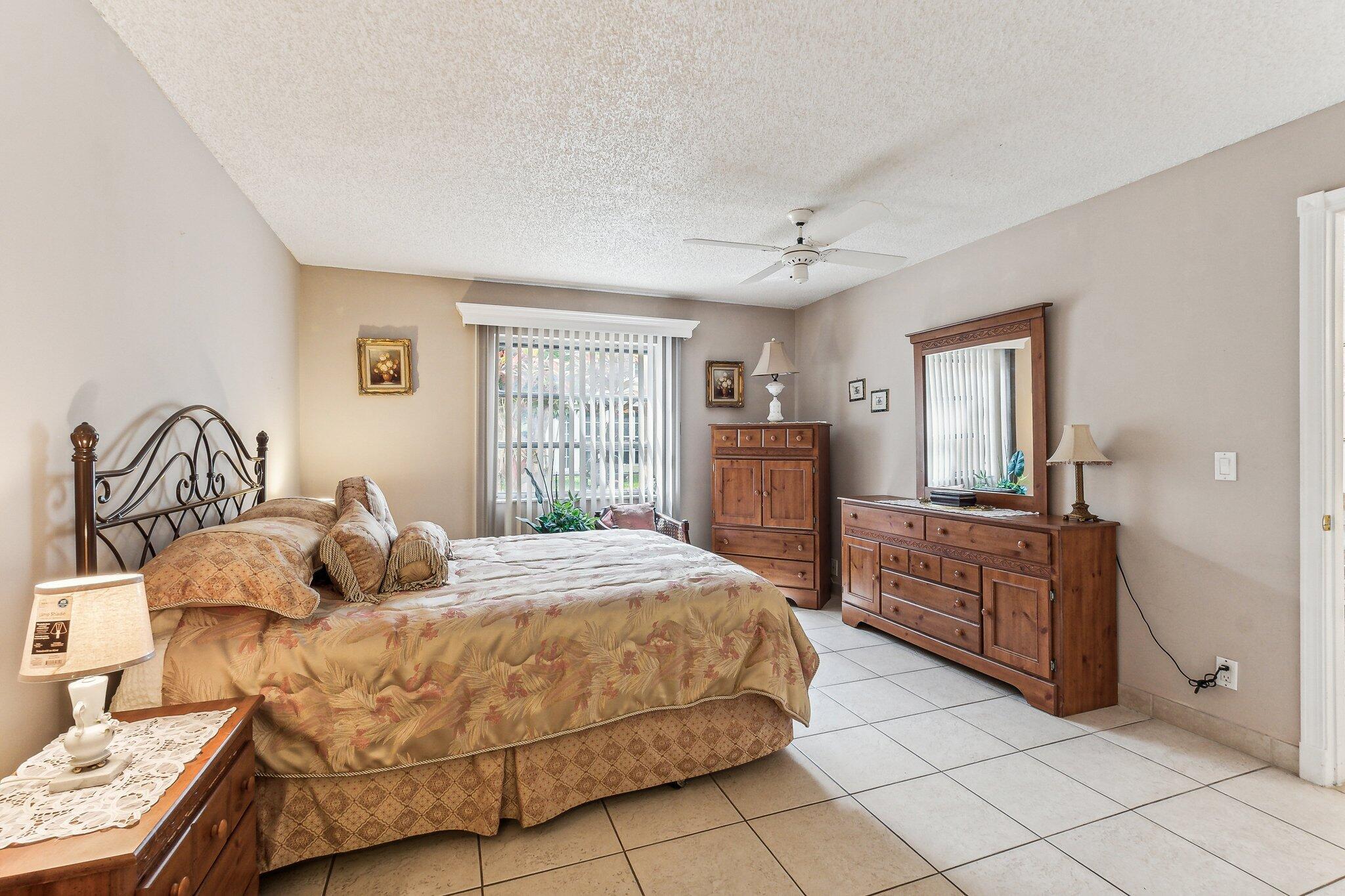 PINES OF DELRAY CONDO - Residential