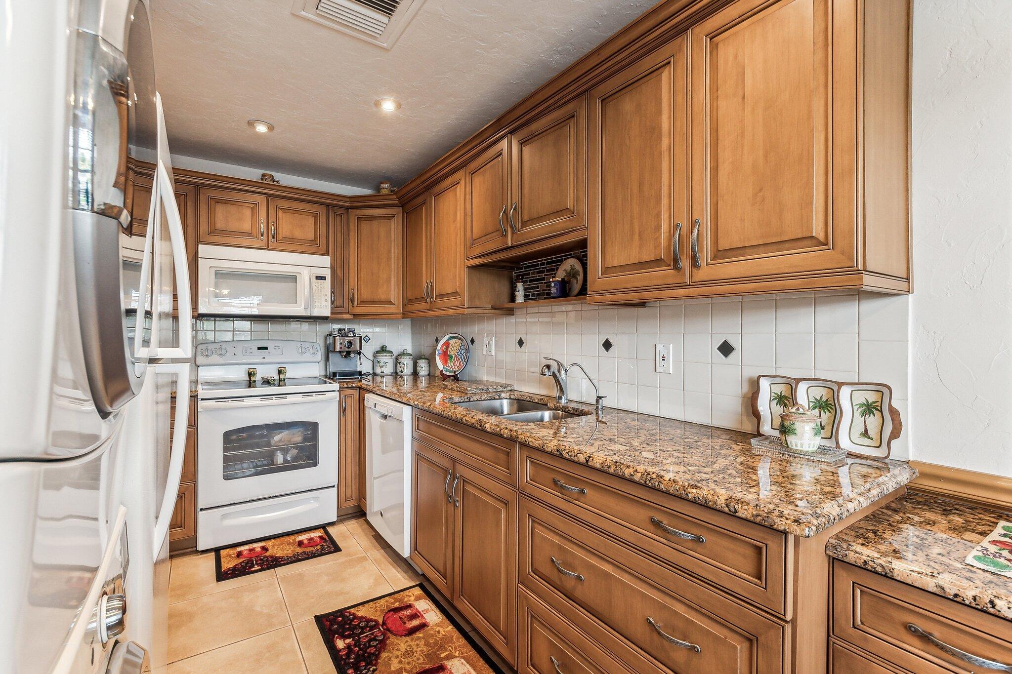 PINES OF DELRAY CONDO - Residential