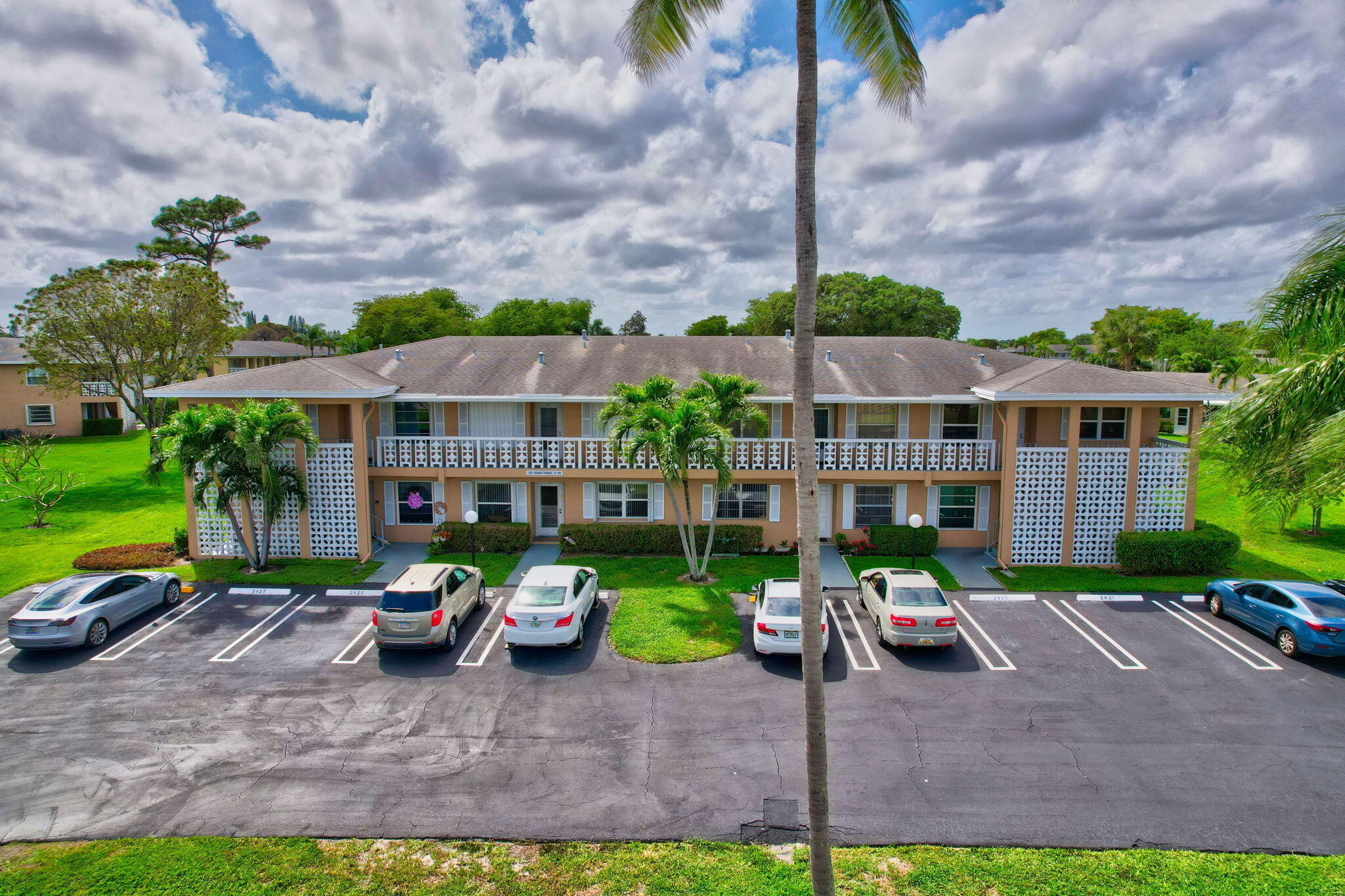 PINES OF DELRAY CONDO - Residential
