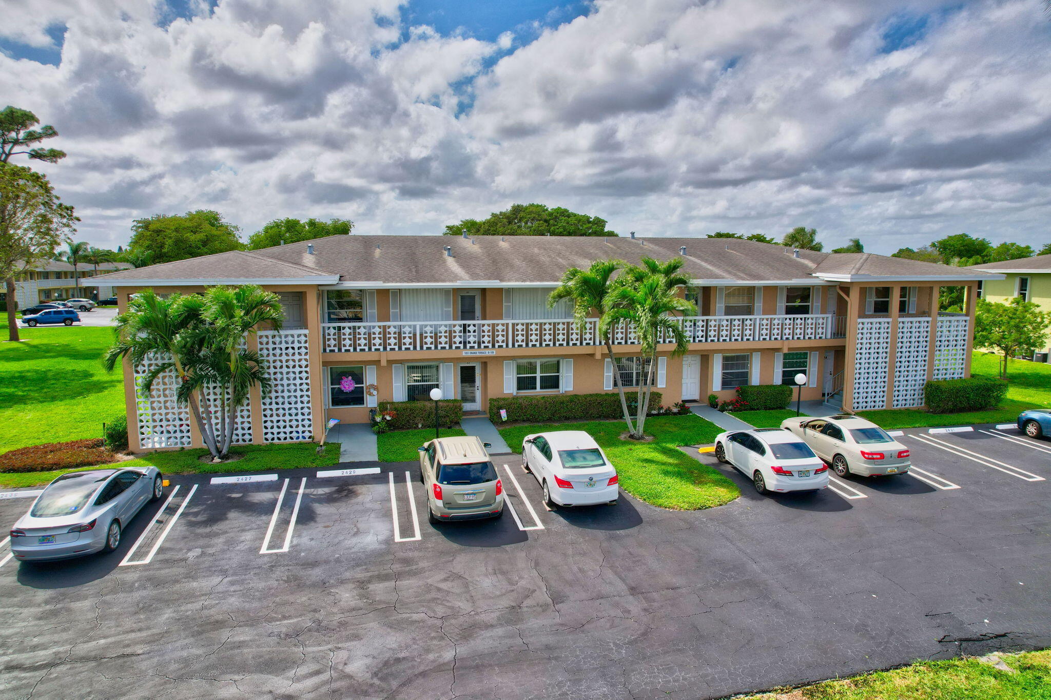 PINES OF DELRAY CONDO - Residential