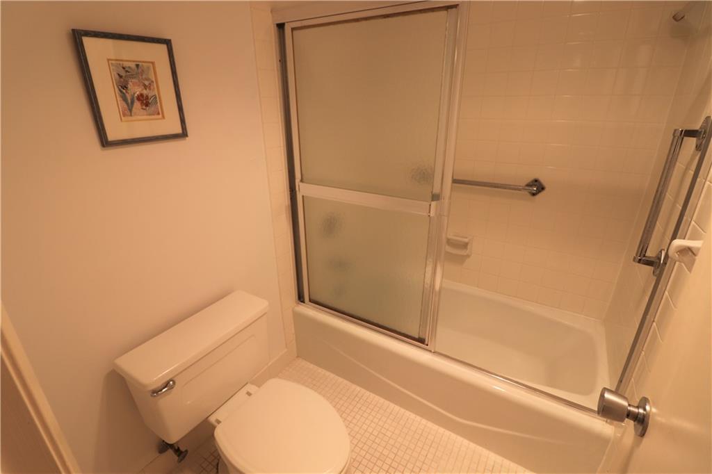 PALM AIRE COUNTRY CLUB - Residential