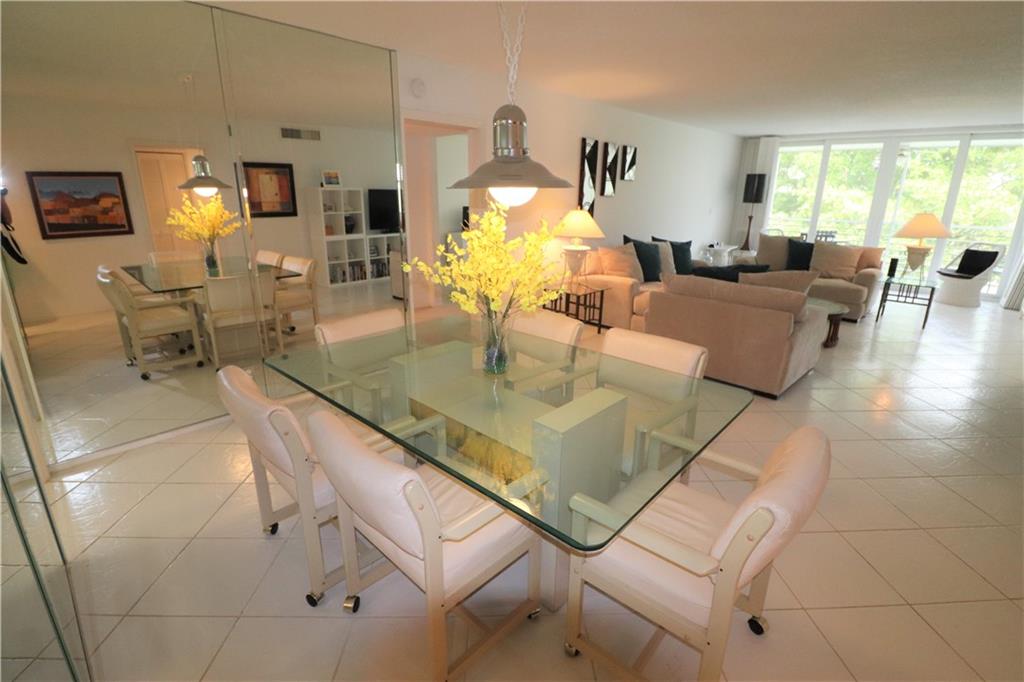 PALM AIRE COUNTRY CLUB - Residential