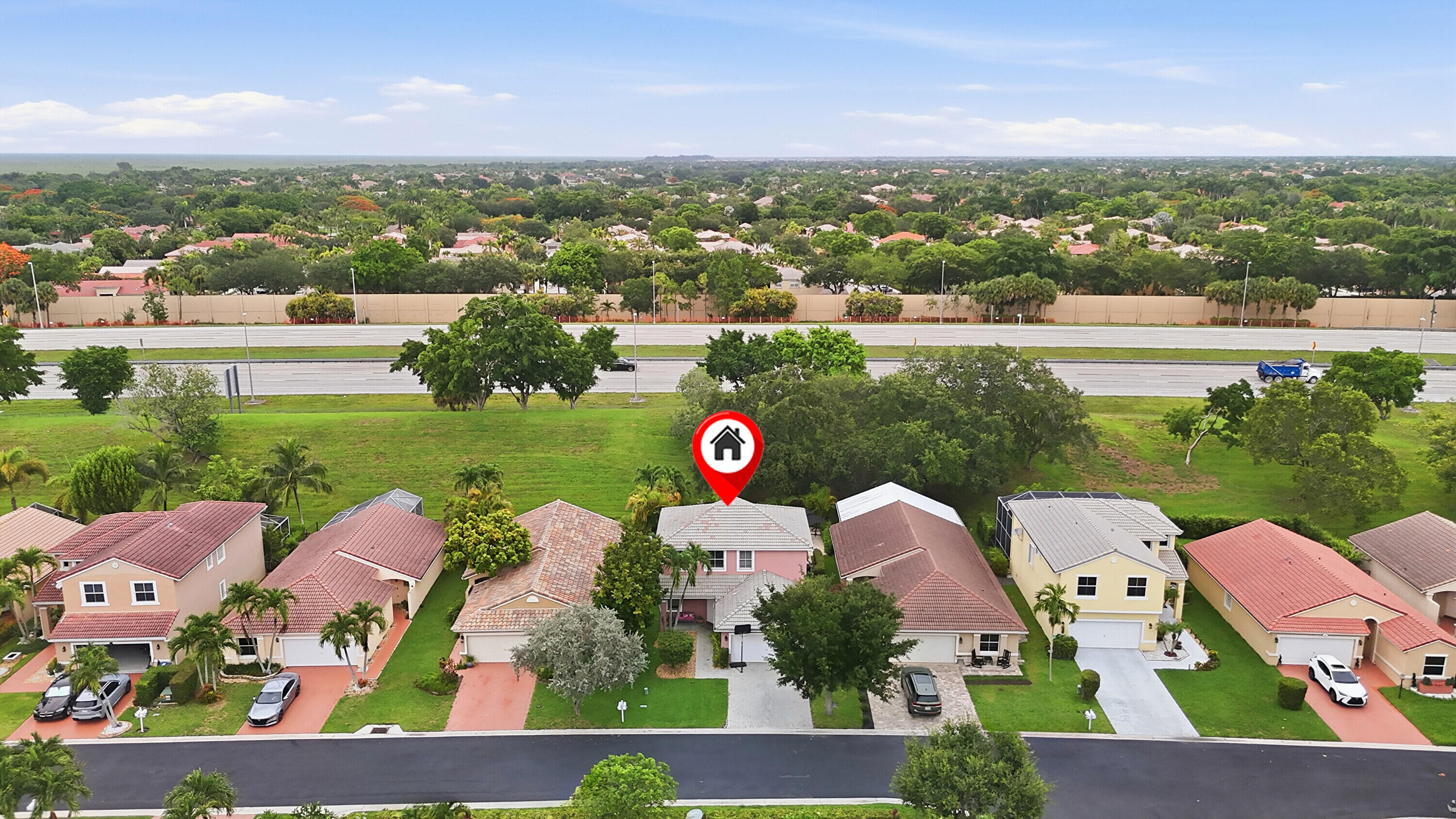 WYNDHAM LAKES - Residential