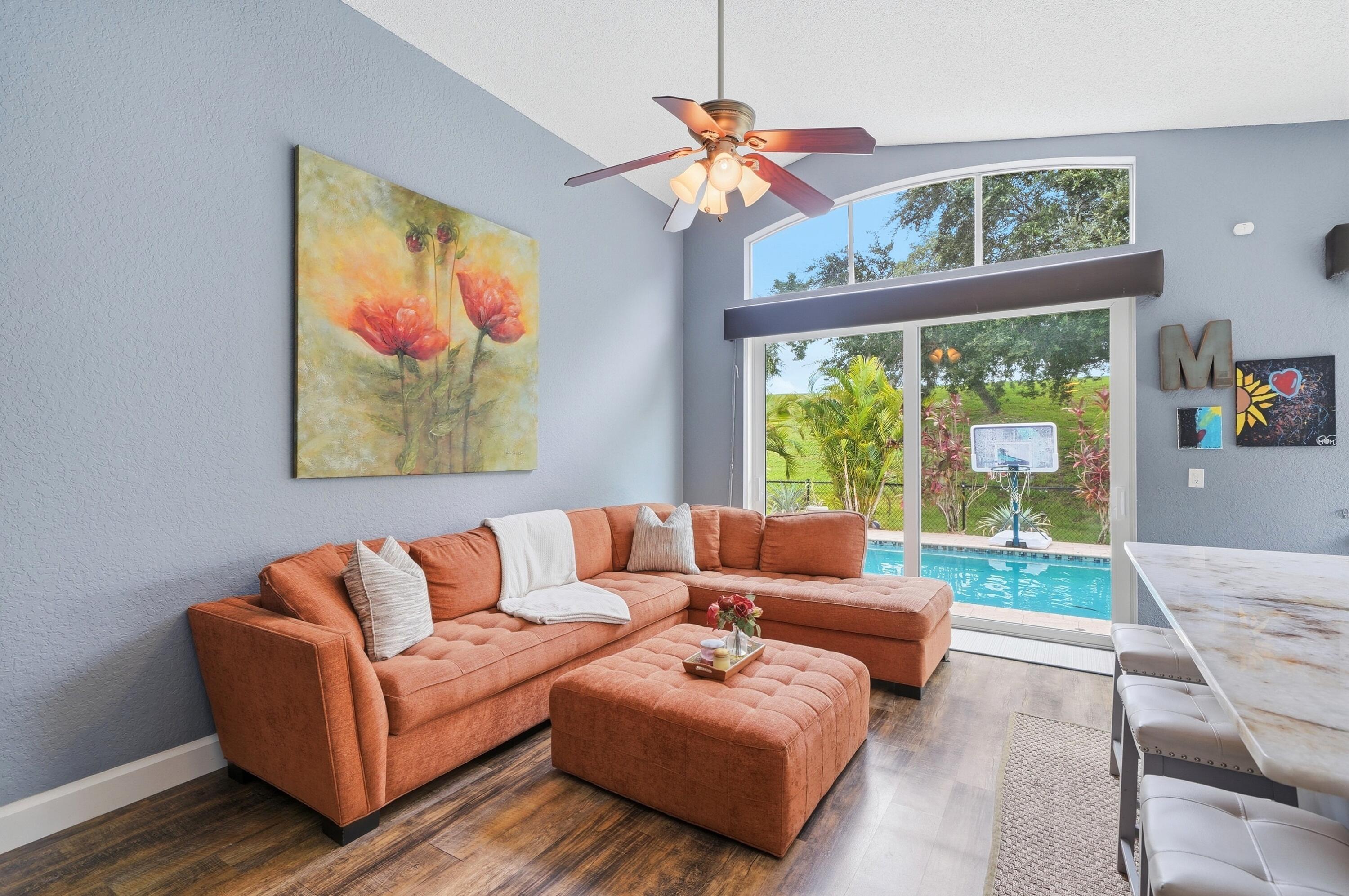 WYNDHAM LAKES - Residential