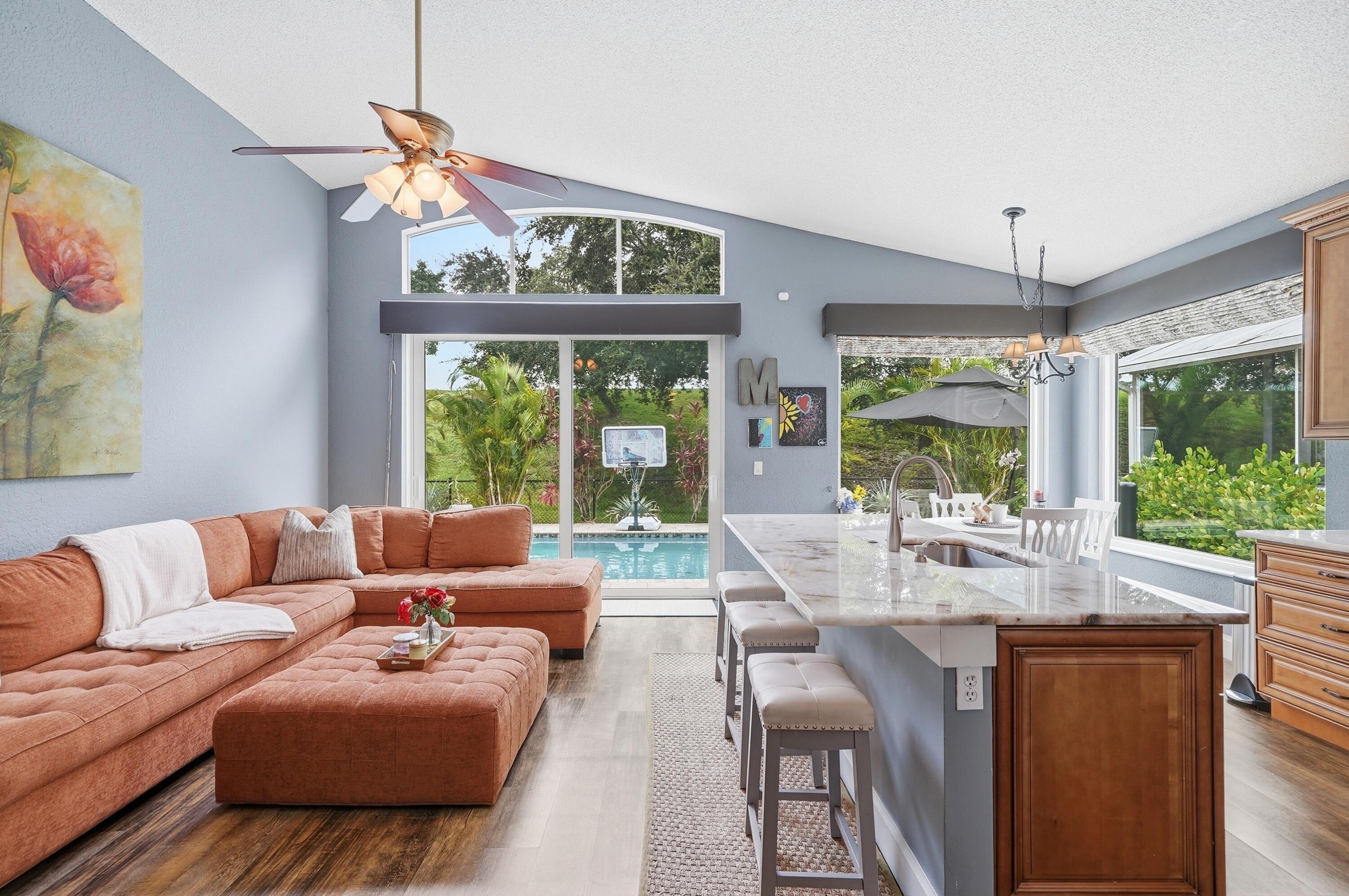 WYNDHAM LAKES - Residential