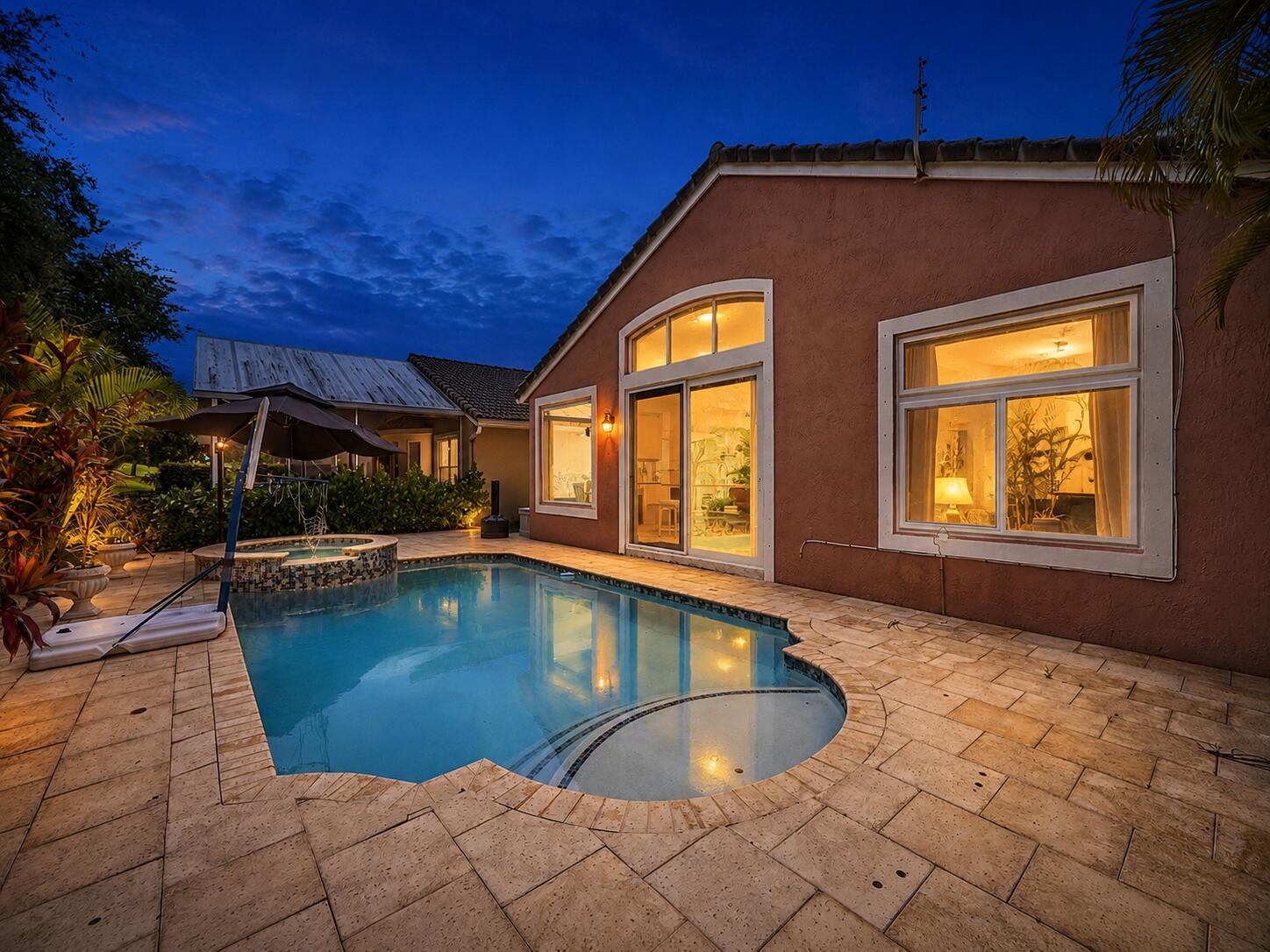 WYNDHAM LAKES - Residential