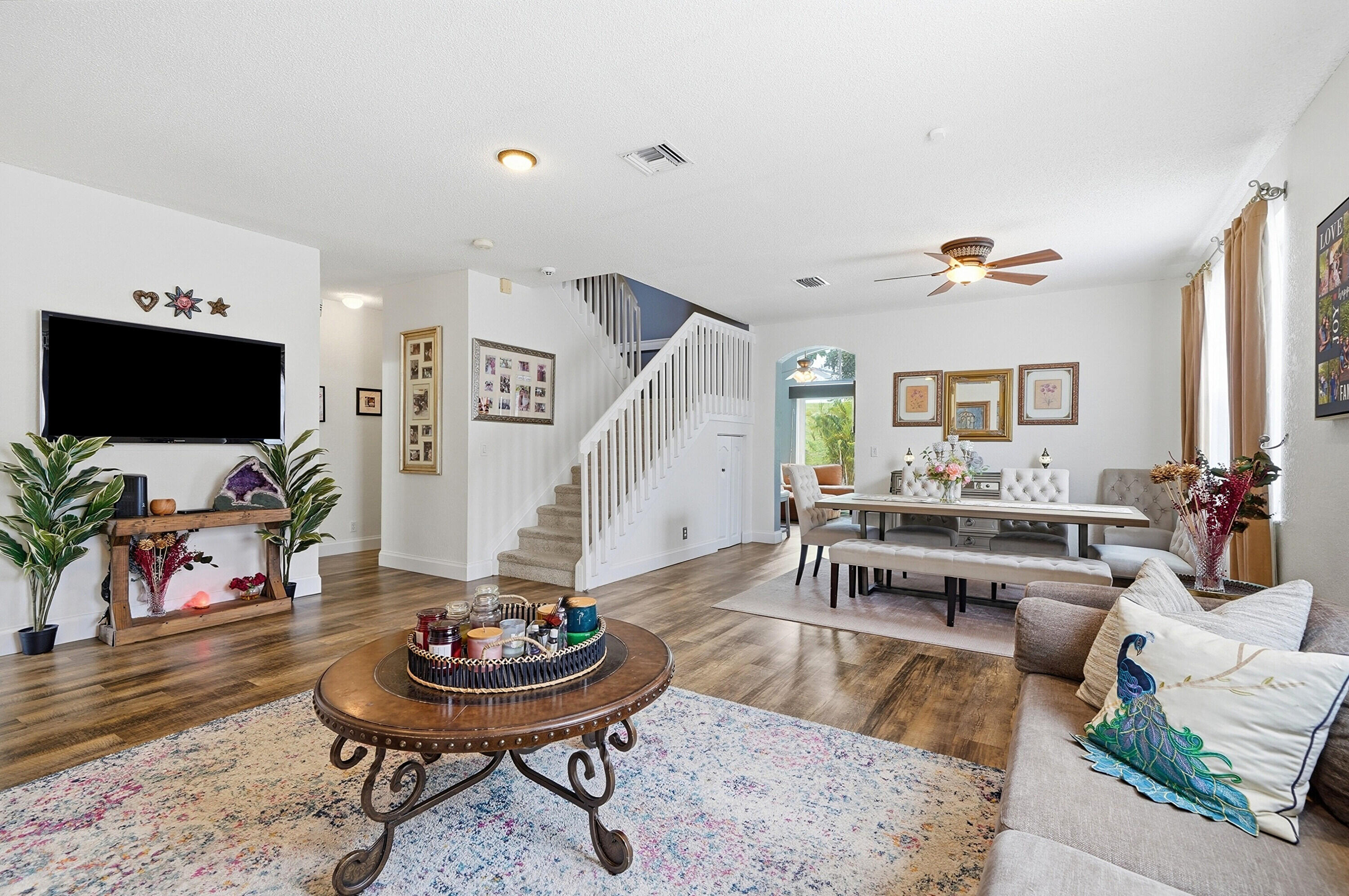 WYNDHAM LAKES - Residential
