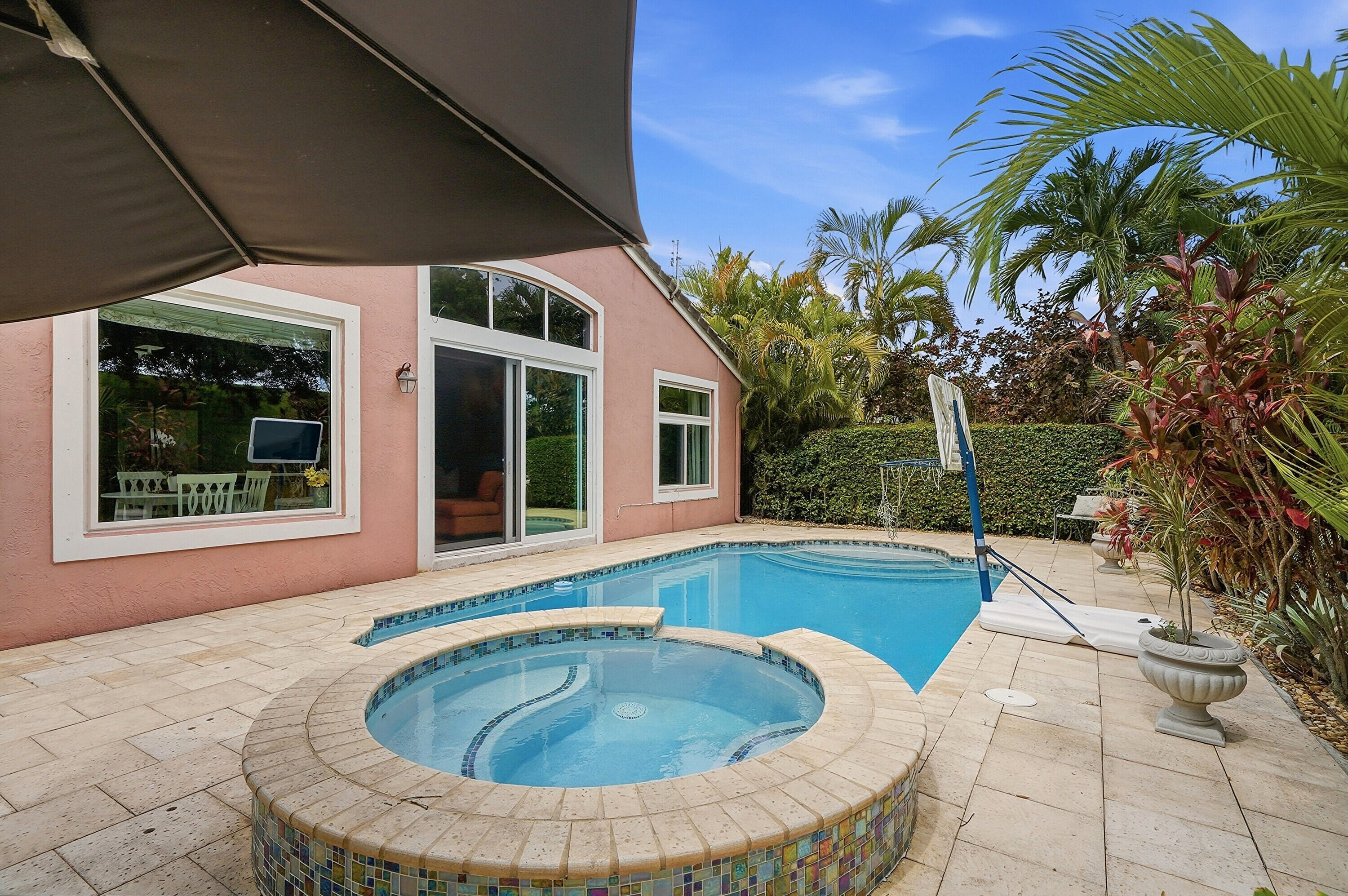 WYNDHAM LAKES - Residential
