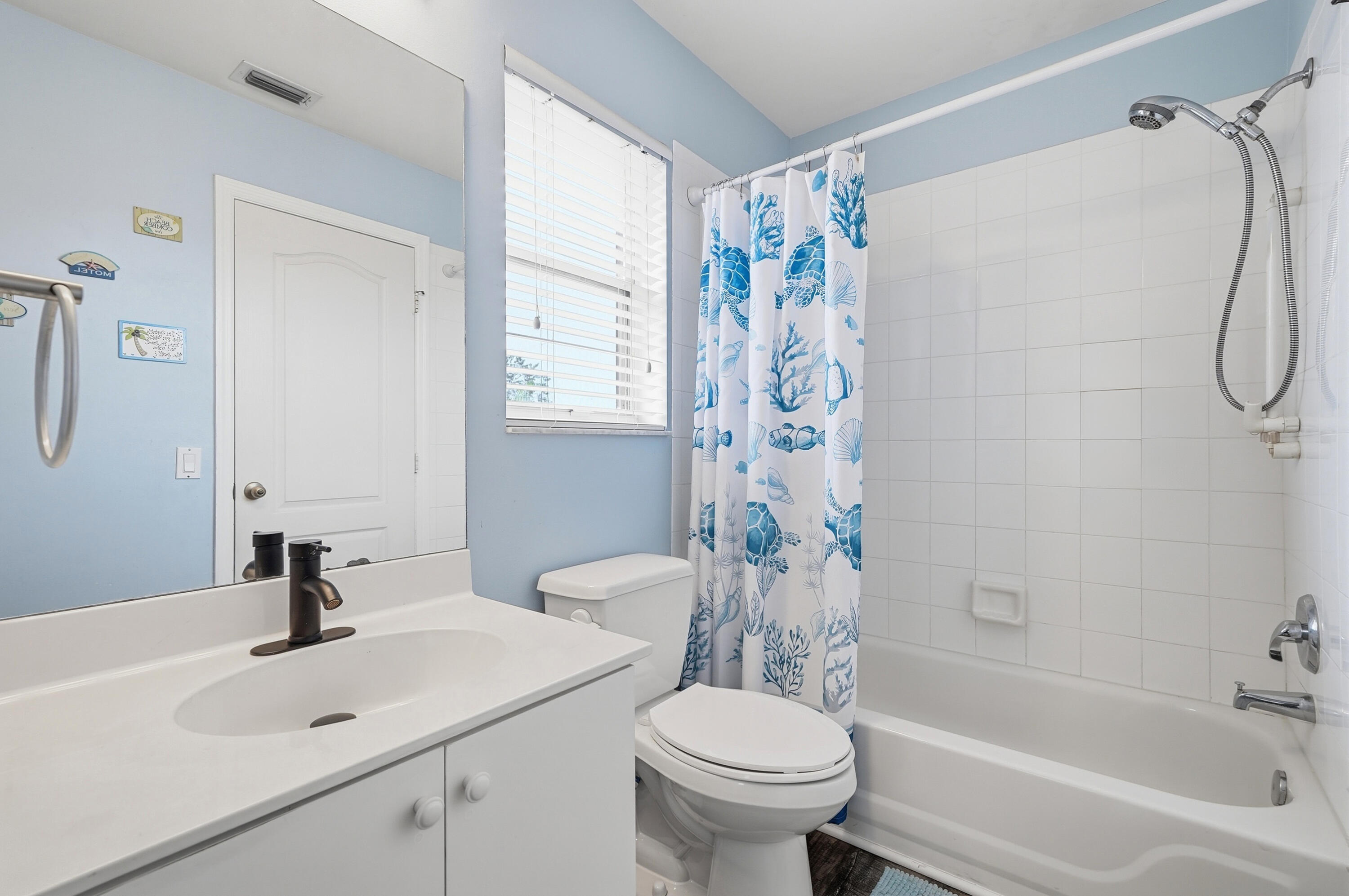 WYNDHAM LAKES - Residential
