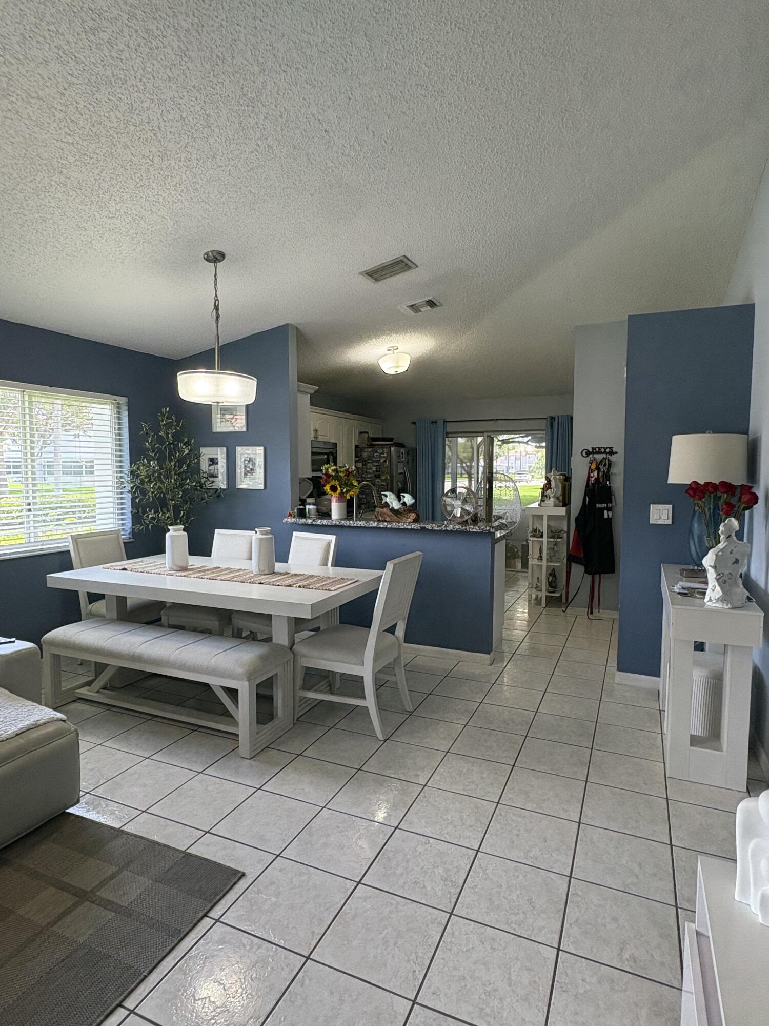 CHAPEL TRAIL II - Residential Lease