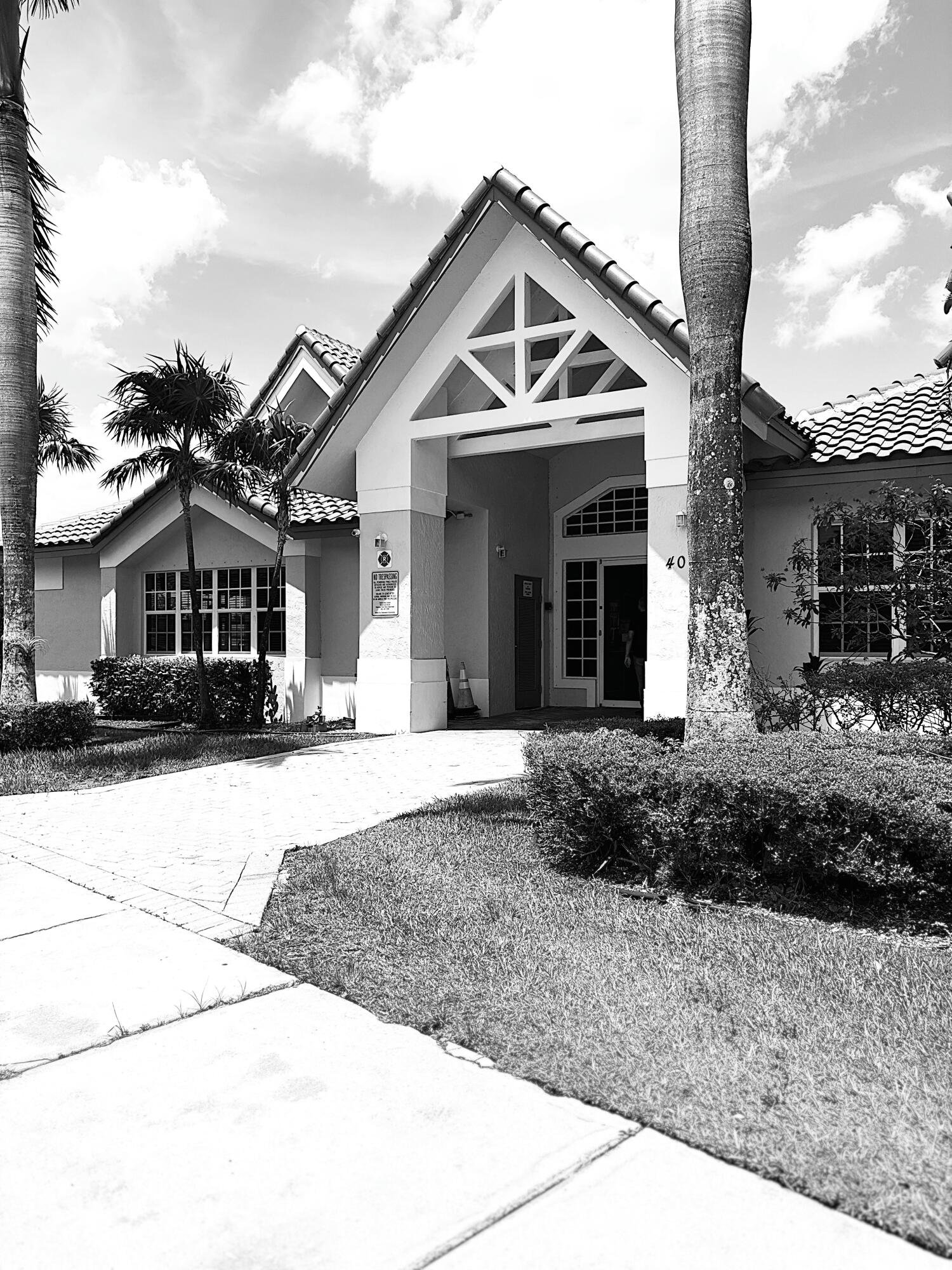 CHAPEL TRAIL II - Residential Lease