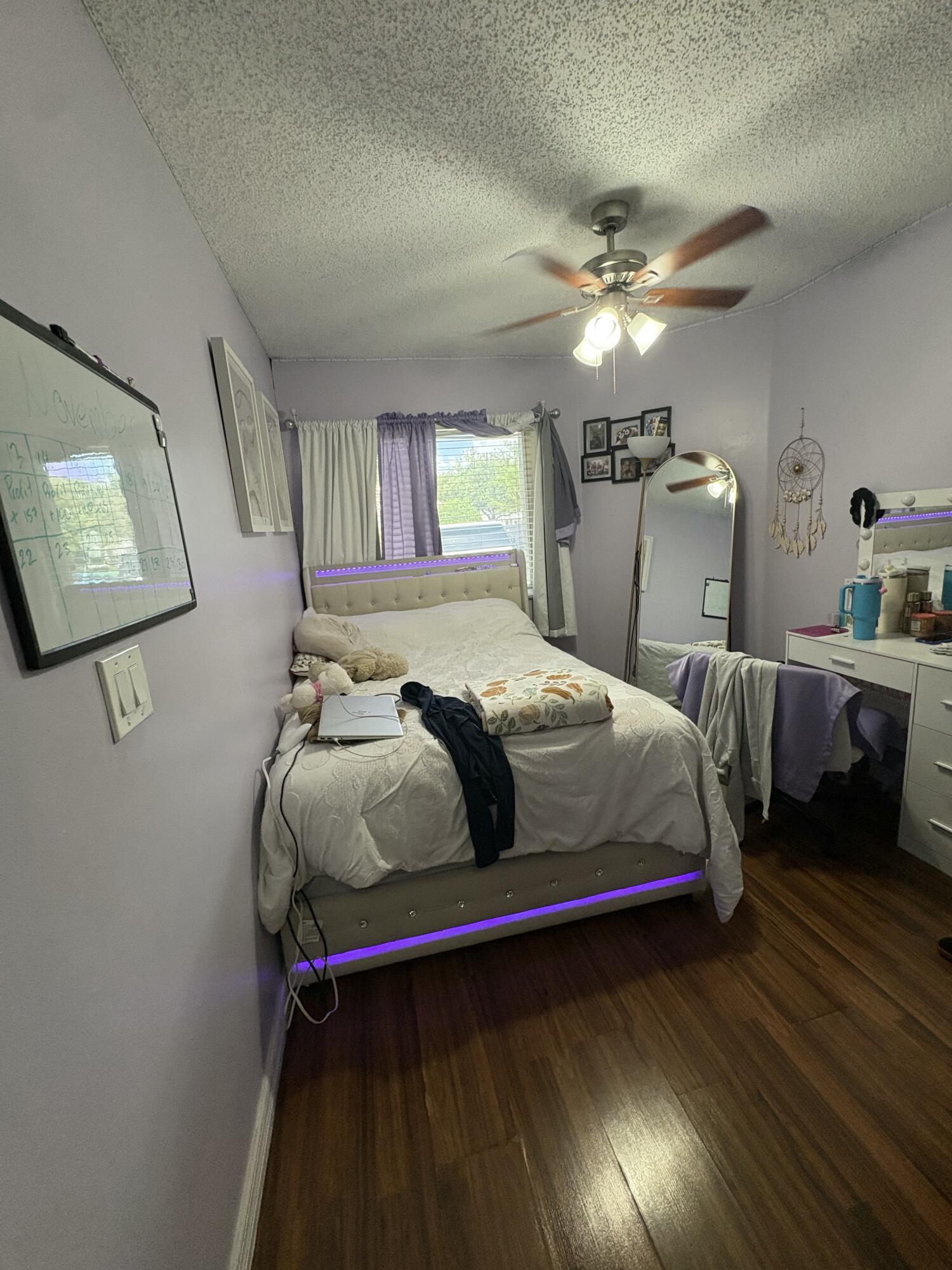 CHAPEL TRAIL II - Residential Lease