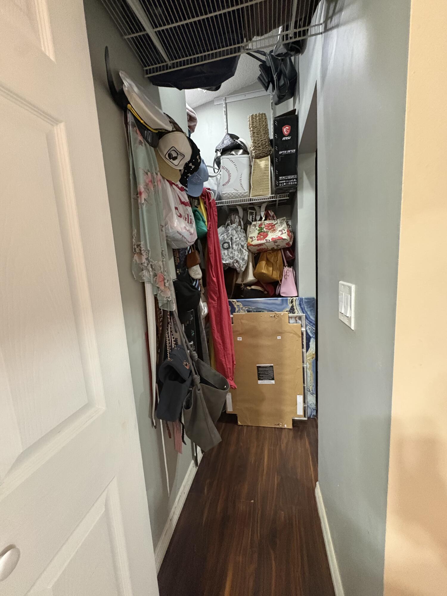 CHAPEL TRAIL II - Residential Lease