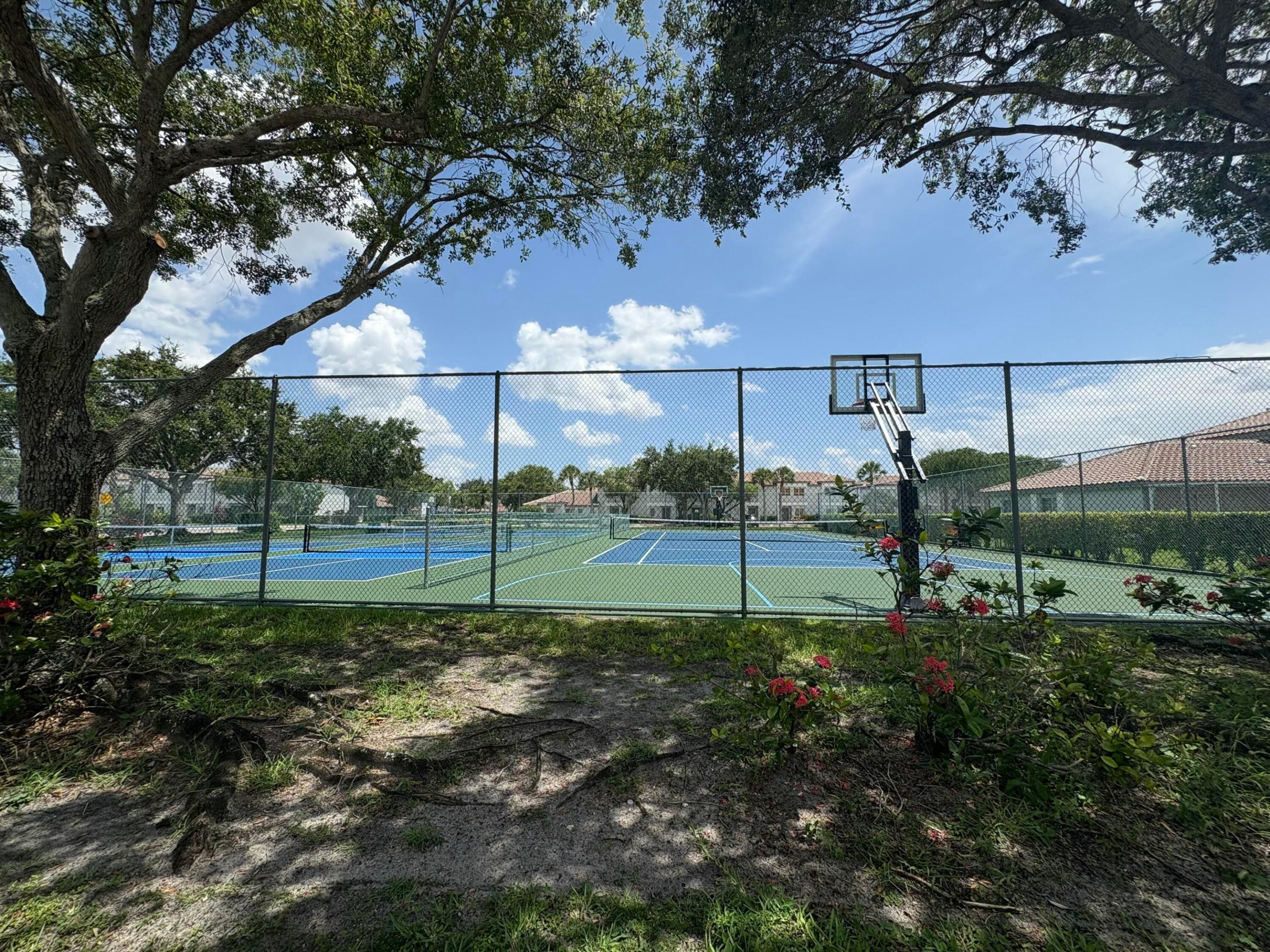 CHAPEL TRAIL II - Residential Lease