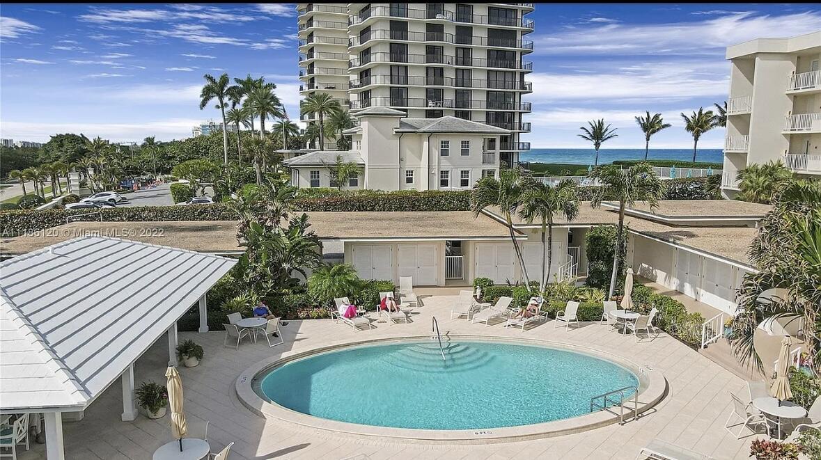 ISLAND HOUSE NORTHEAST CONDO APTS - Residential Lease