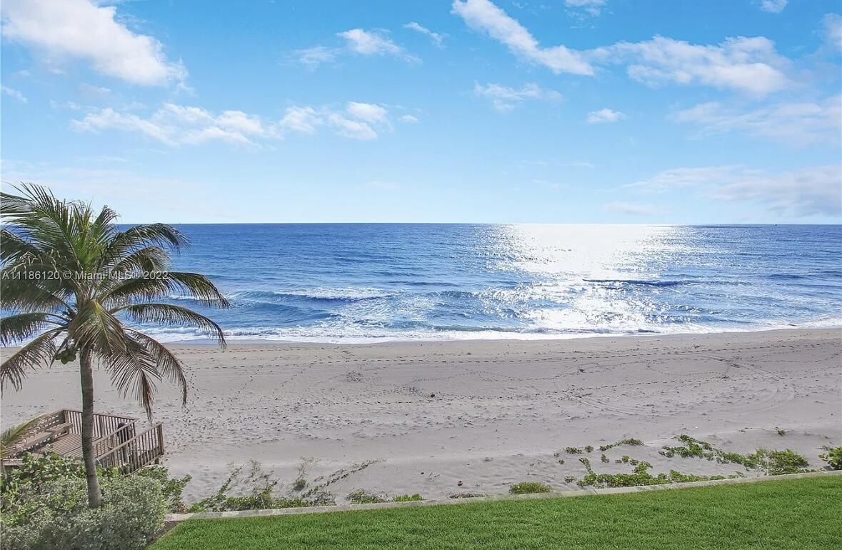 ISLAND HOUSE NORTHEAST CONDO APTS - Residential Lease