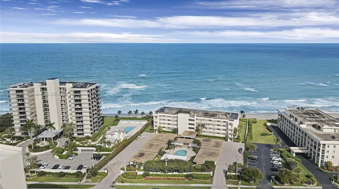 ISLAND HOUSE NORTHEAST CONDO APTS - Residential Lease
