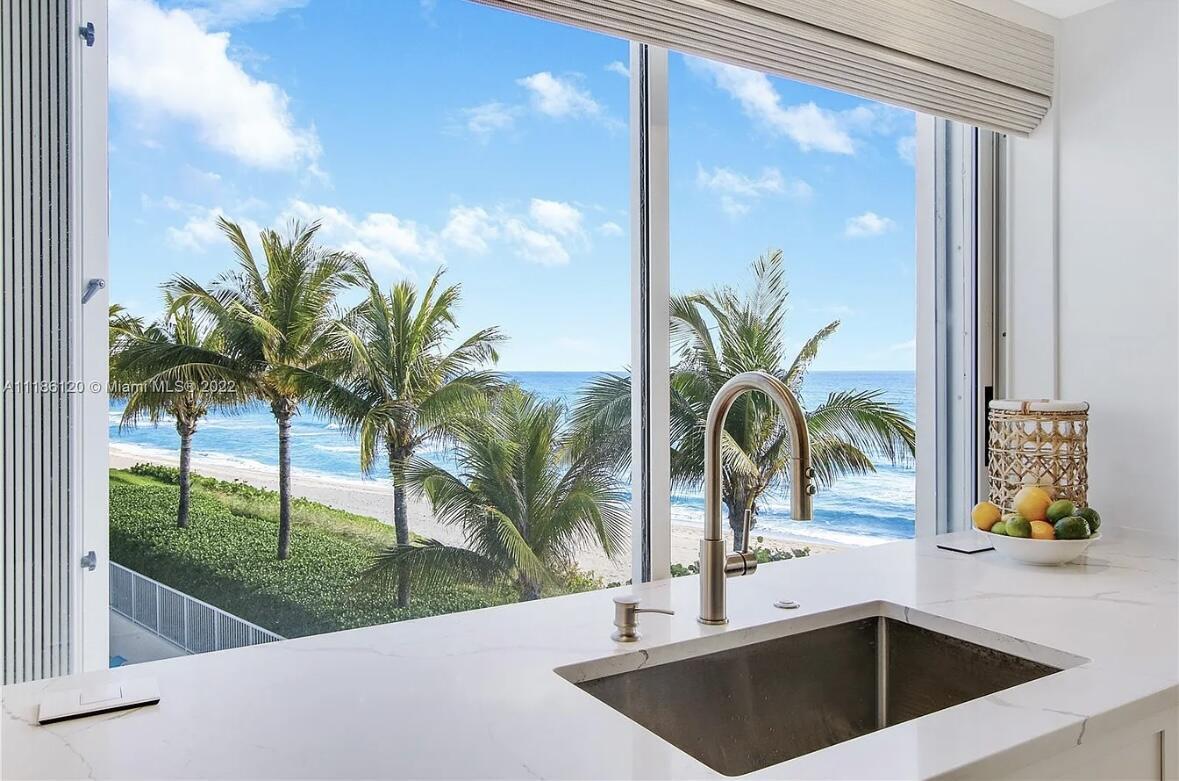 ISLAND HOUSE NORTHEAST CONDO APTS - Residential Lease