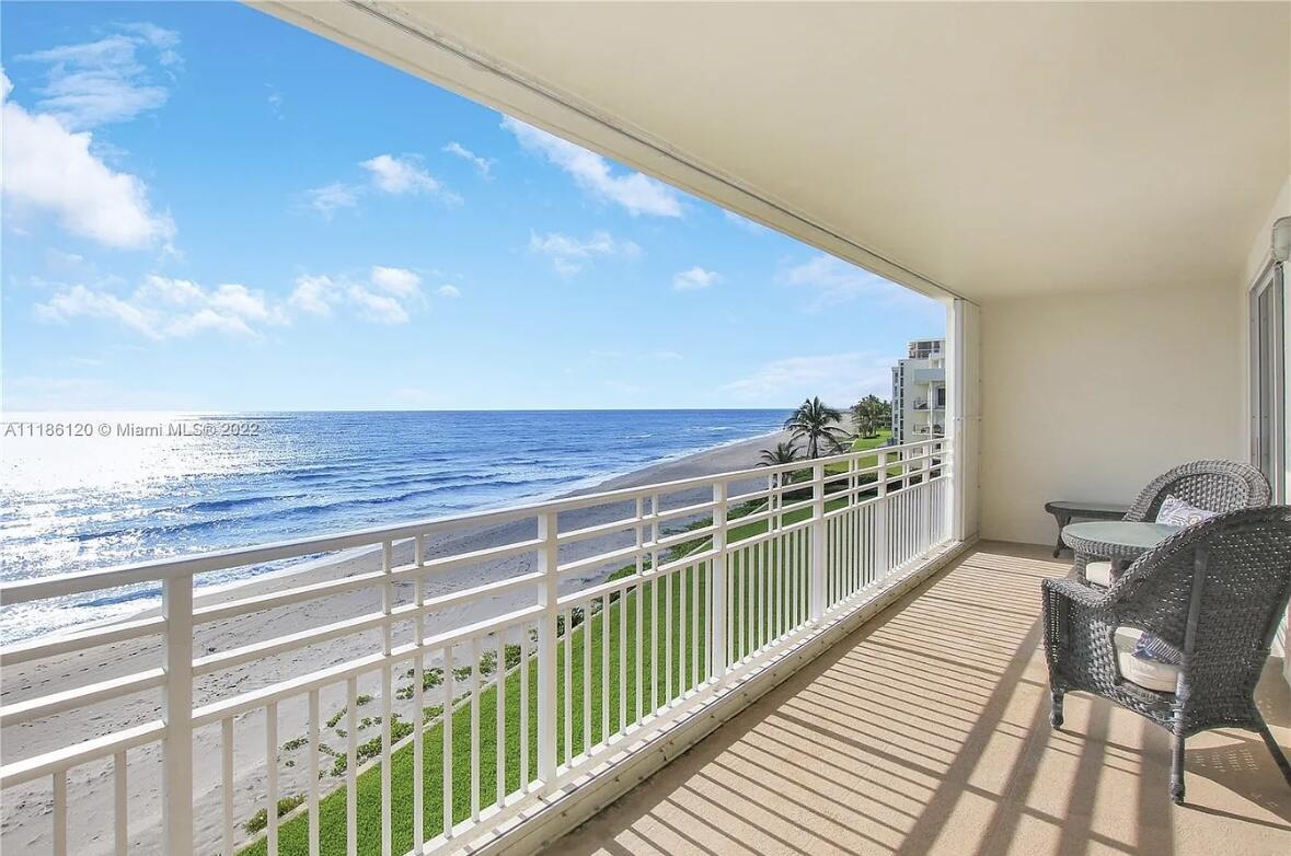 ISLAND HOUSE NORTHEAST CONDO APTS - Residential Lease