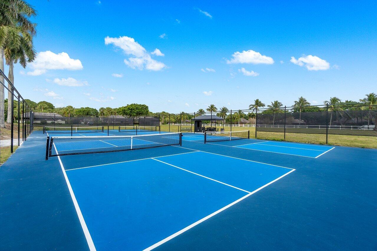 TENNIS LODGES 1 CONDO - Residential