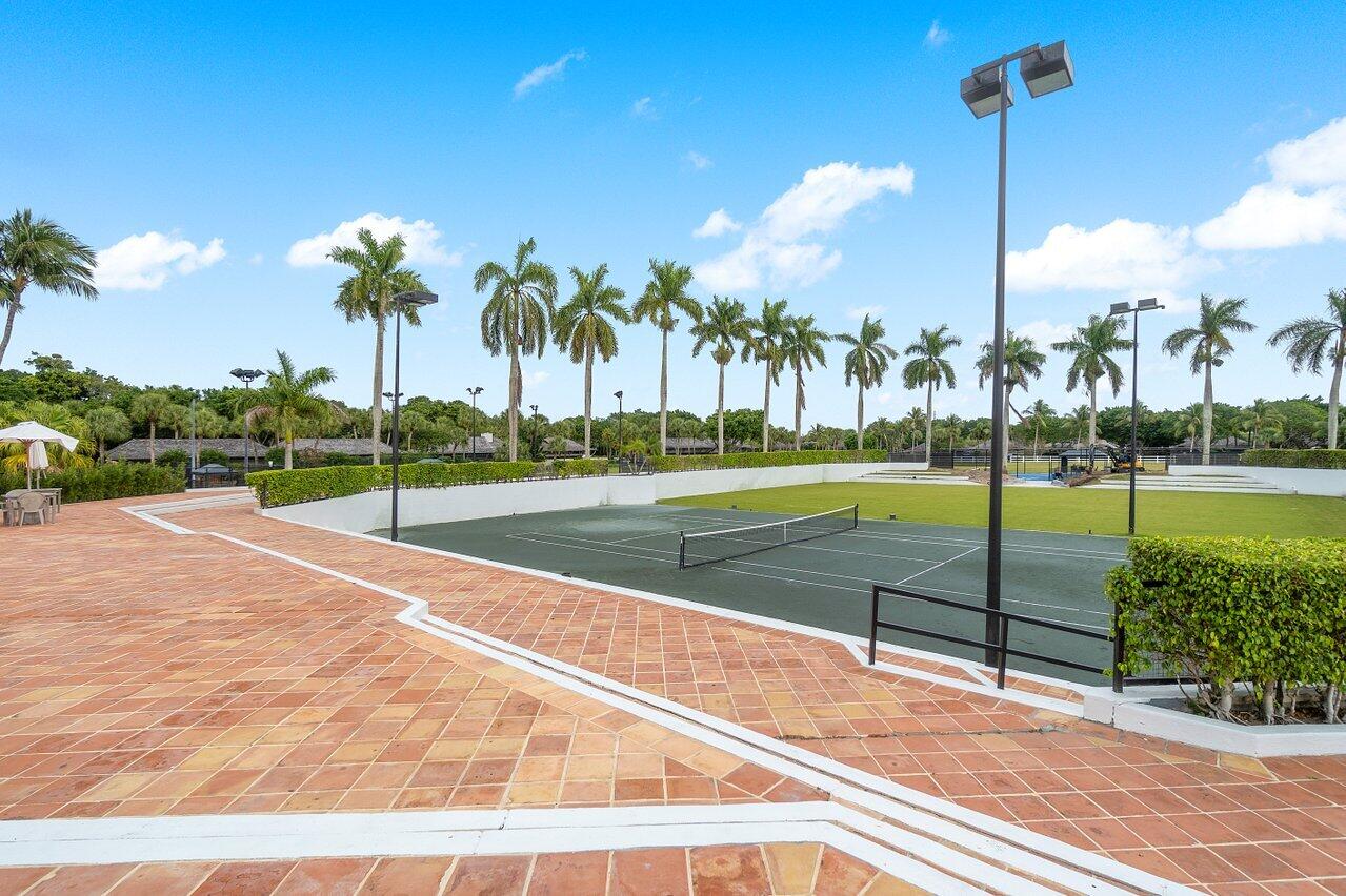 TENNIS LODGES 1 CONDO - Residential