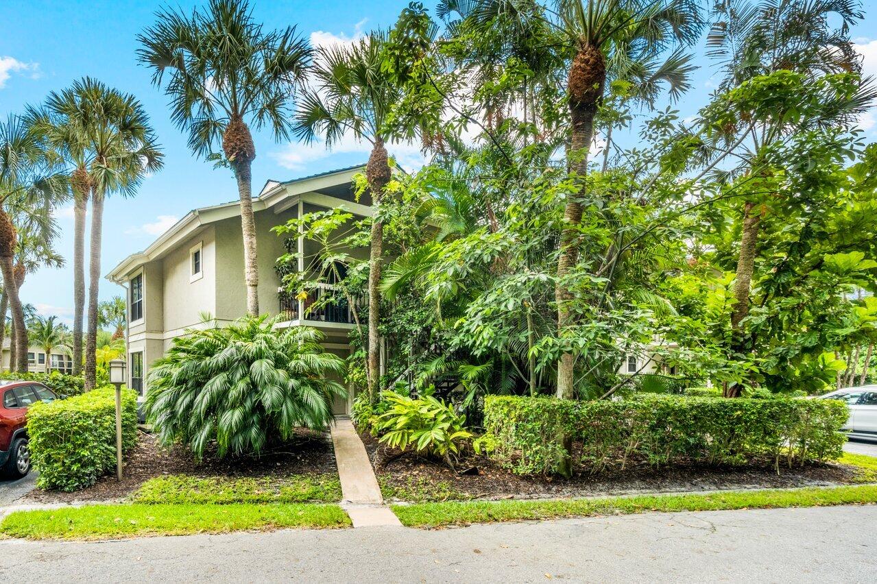 TENNIS LODGES 1 CONDO - Residential