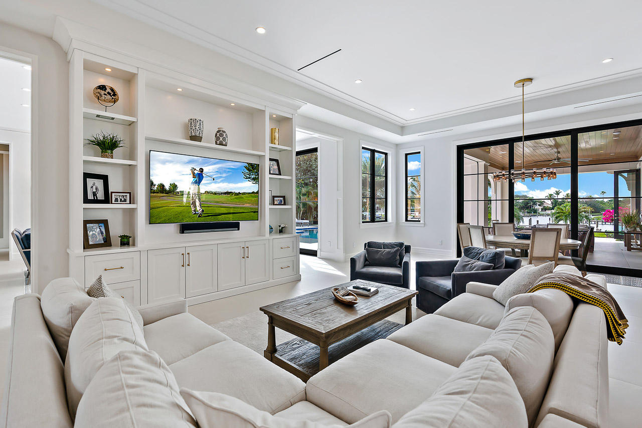 Admirals Cove - Residential