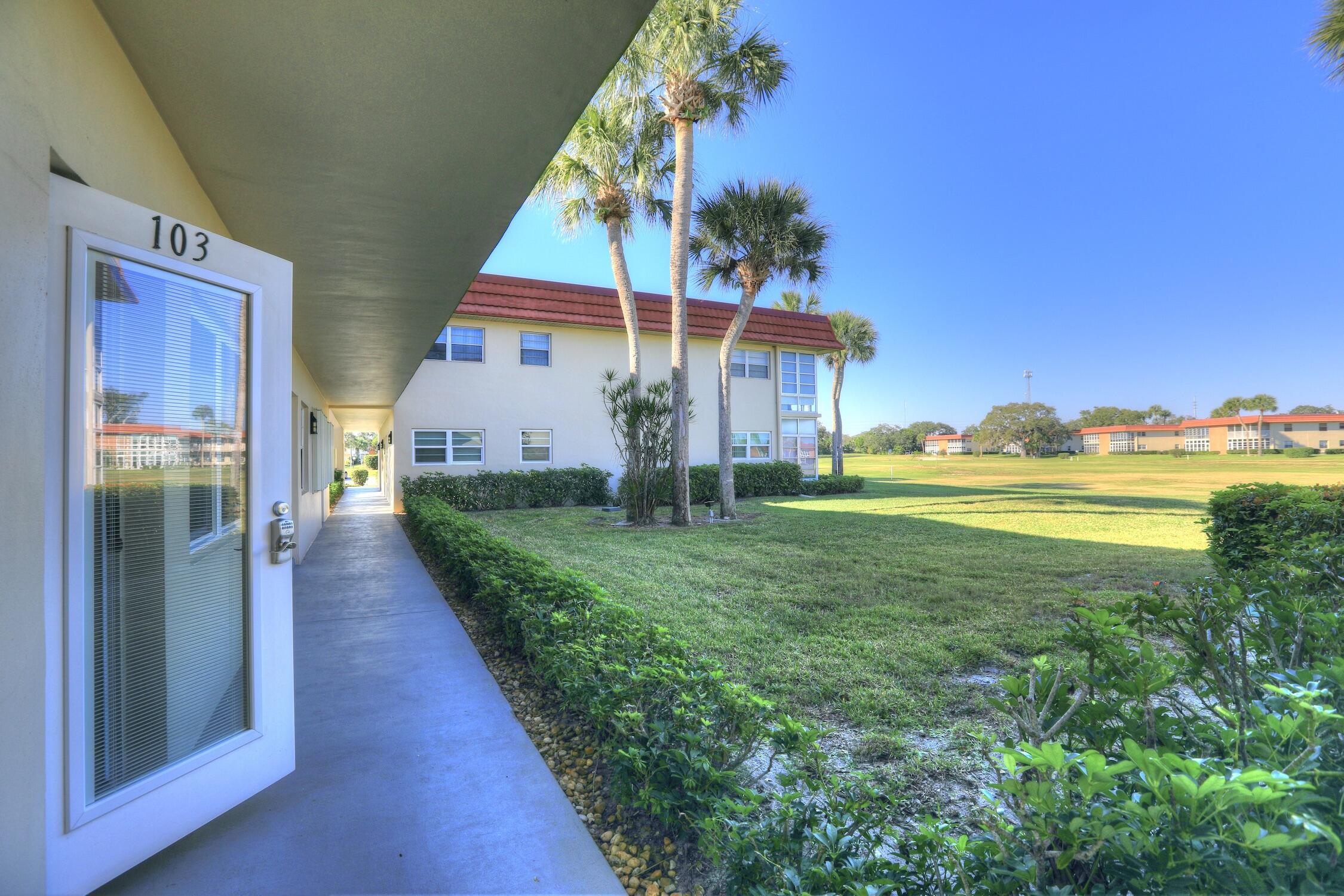 VISTA ROYALE PHASE IV BLDGS 83-111 - Residential